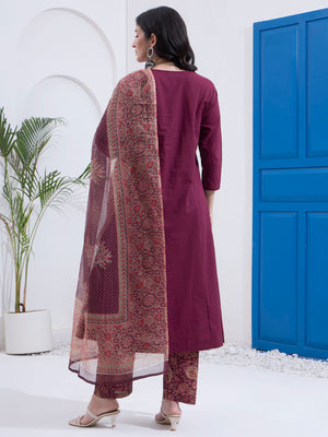 Color_Burgundy