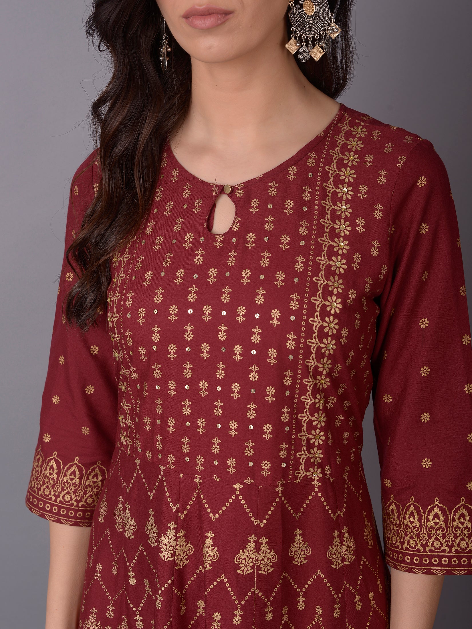 Color_Maroon