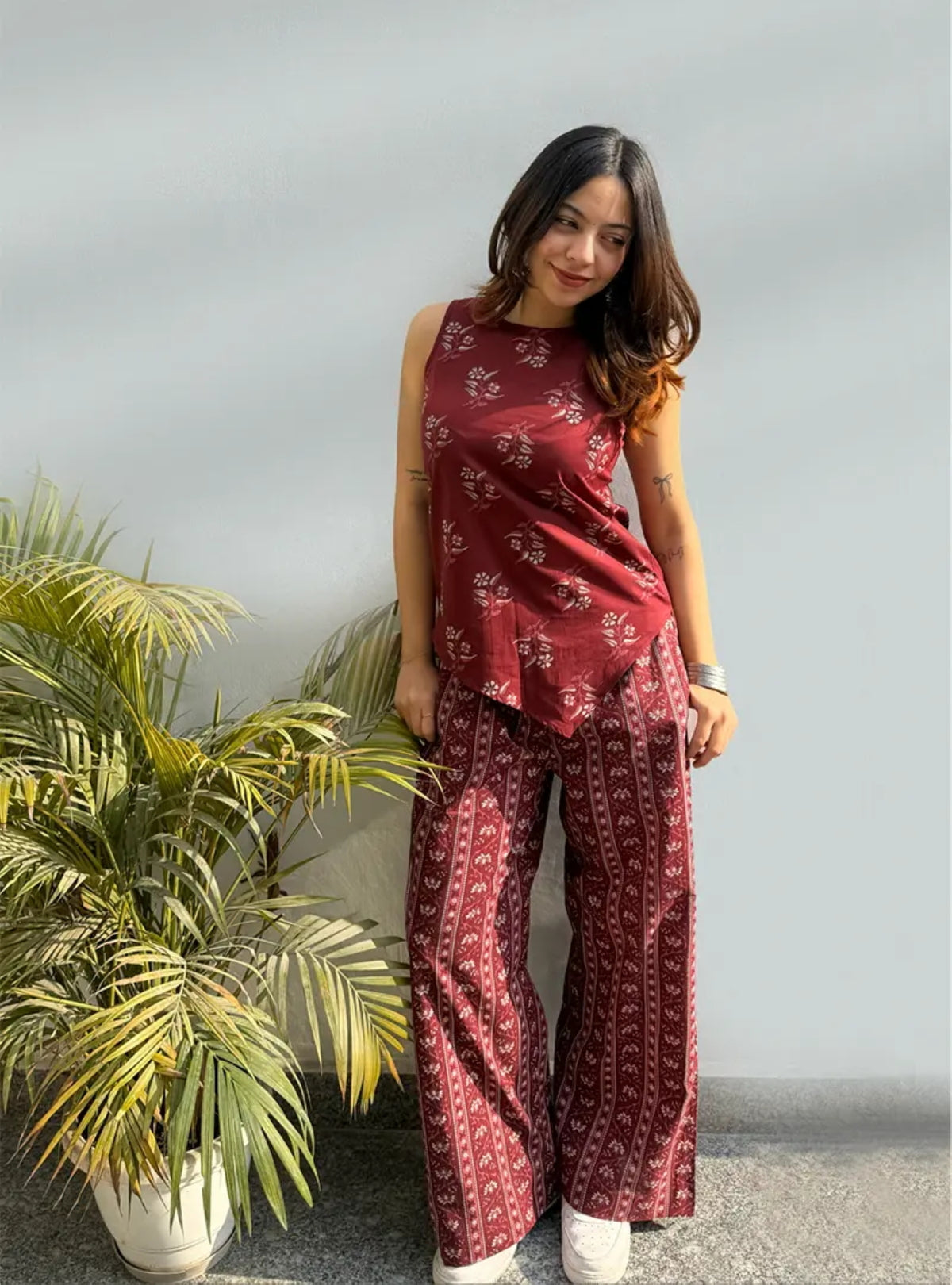 Color_Maroon
