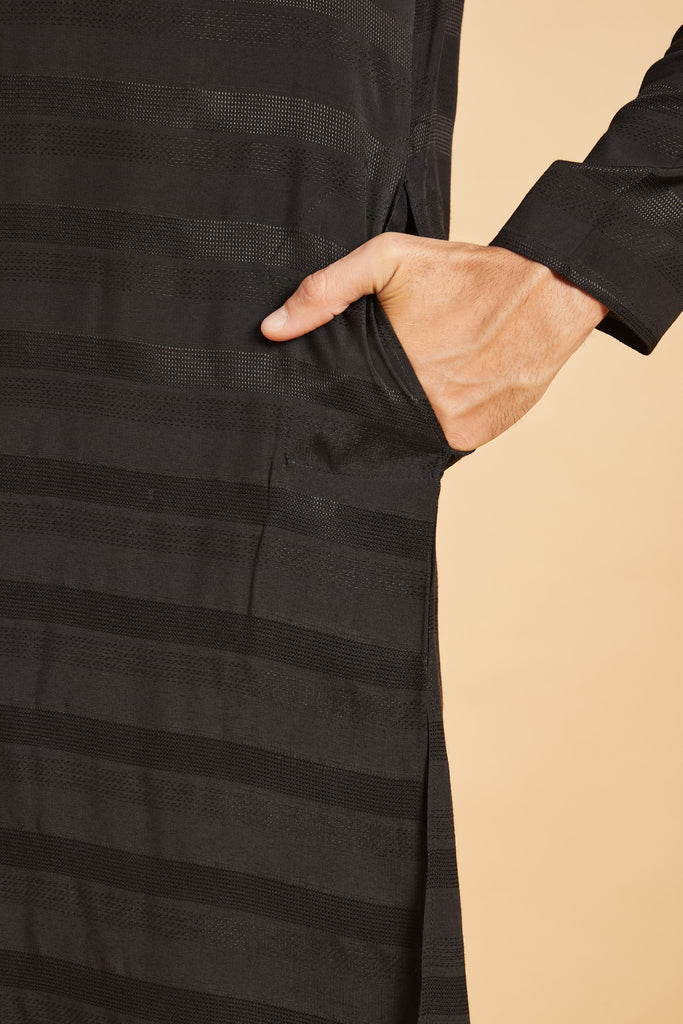 Men's Black Color Stygian Basik Kurta Jacquard