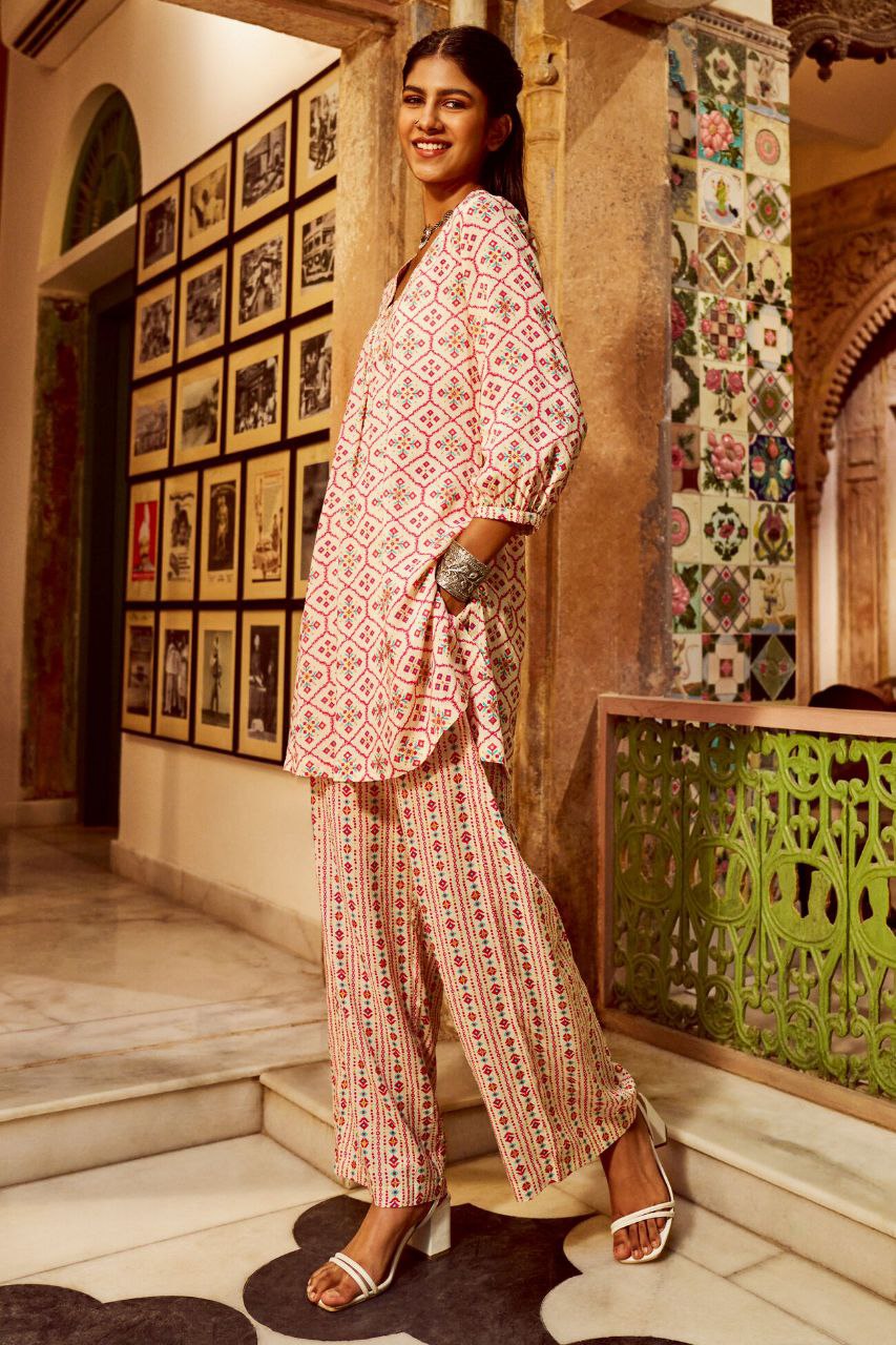 Women's Floral Printed Knee Length V Neck Co-ords Set