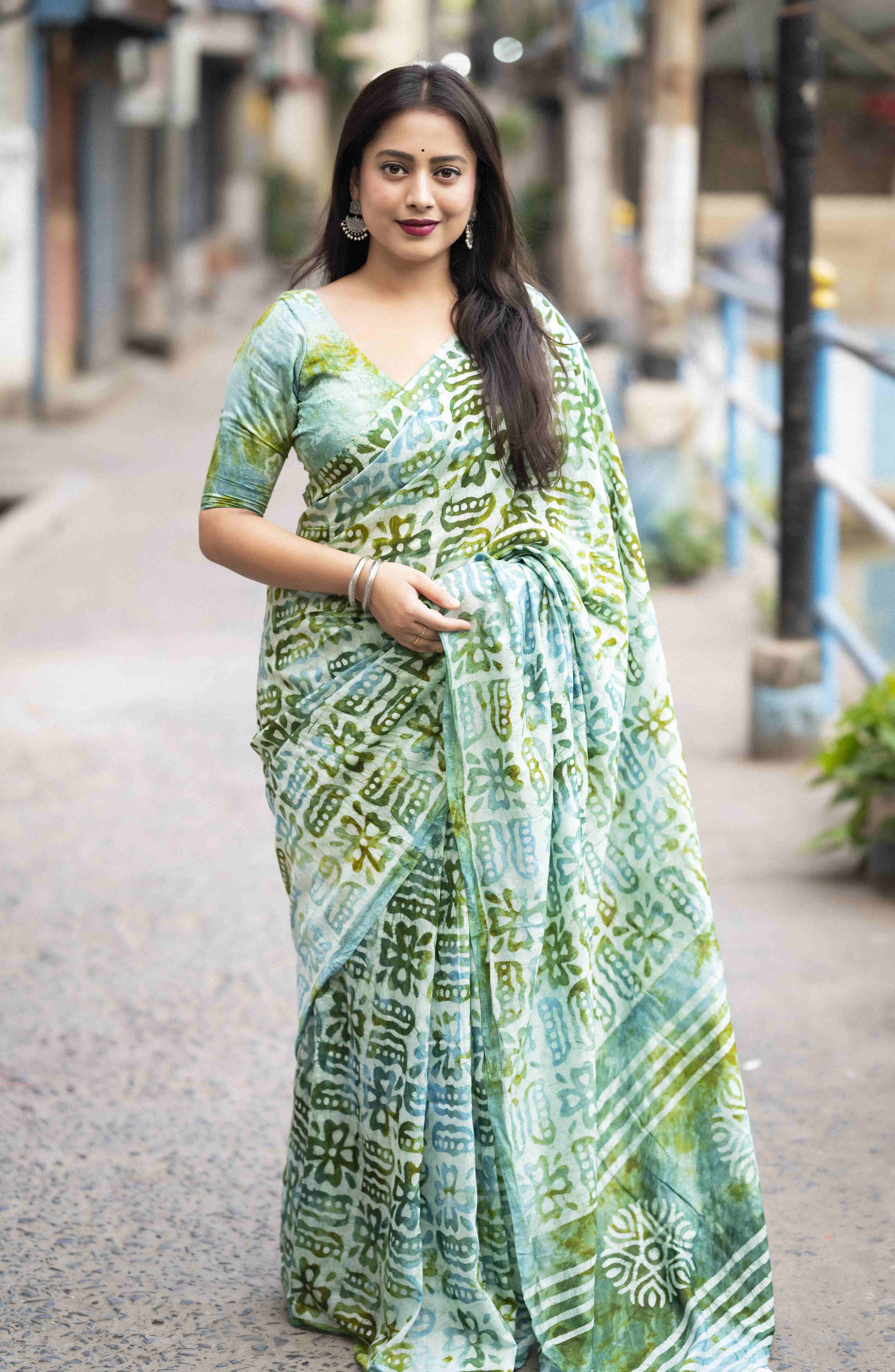 Women's Blue Pure Cotton Print Saree - Stava Creation