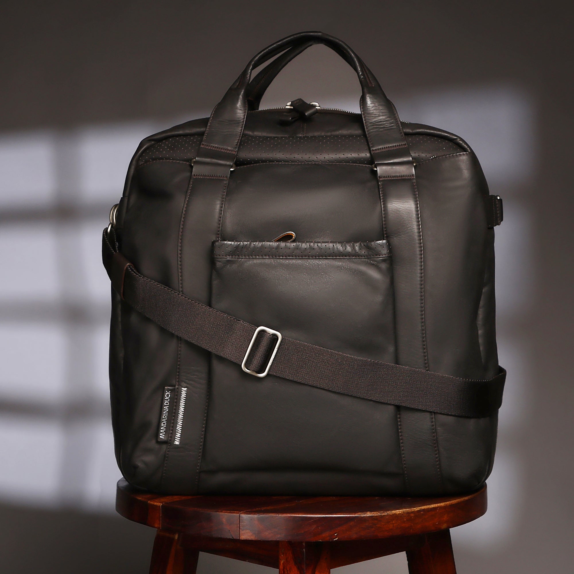 Grace Collection Limited Edition Genuine Leather Black Cabin Luggage Bag - Mandarina Duck