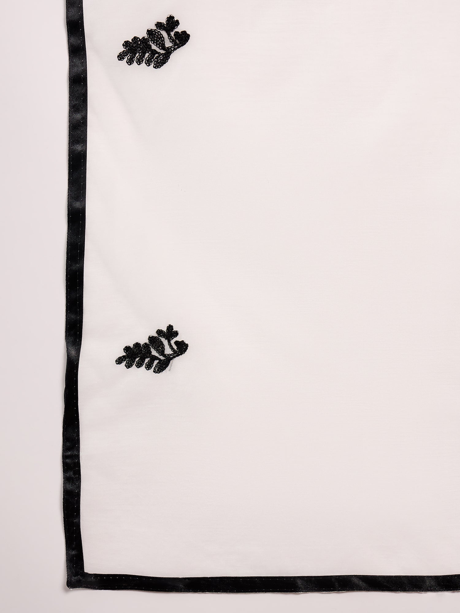 Color_Black
