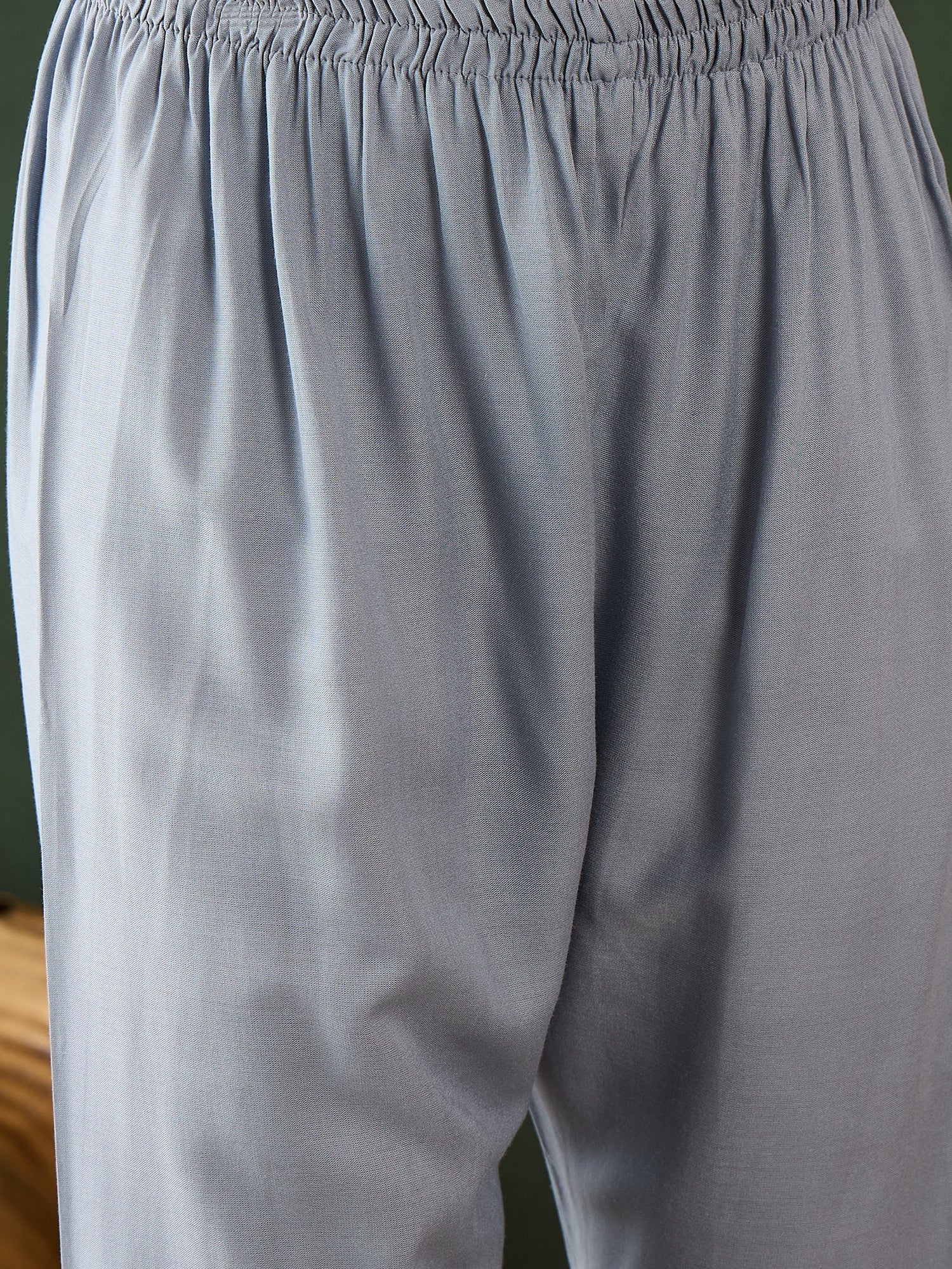 Color_Grey
