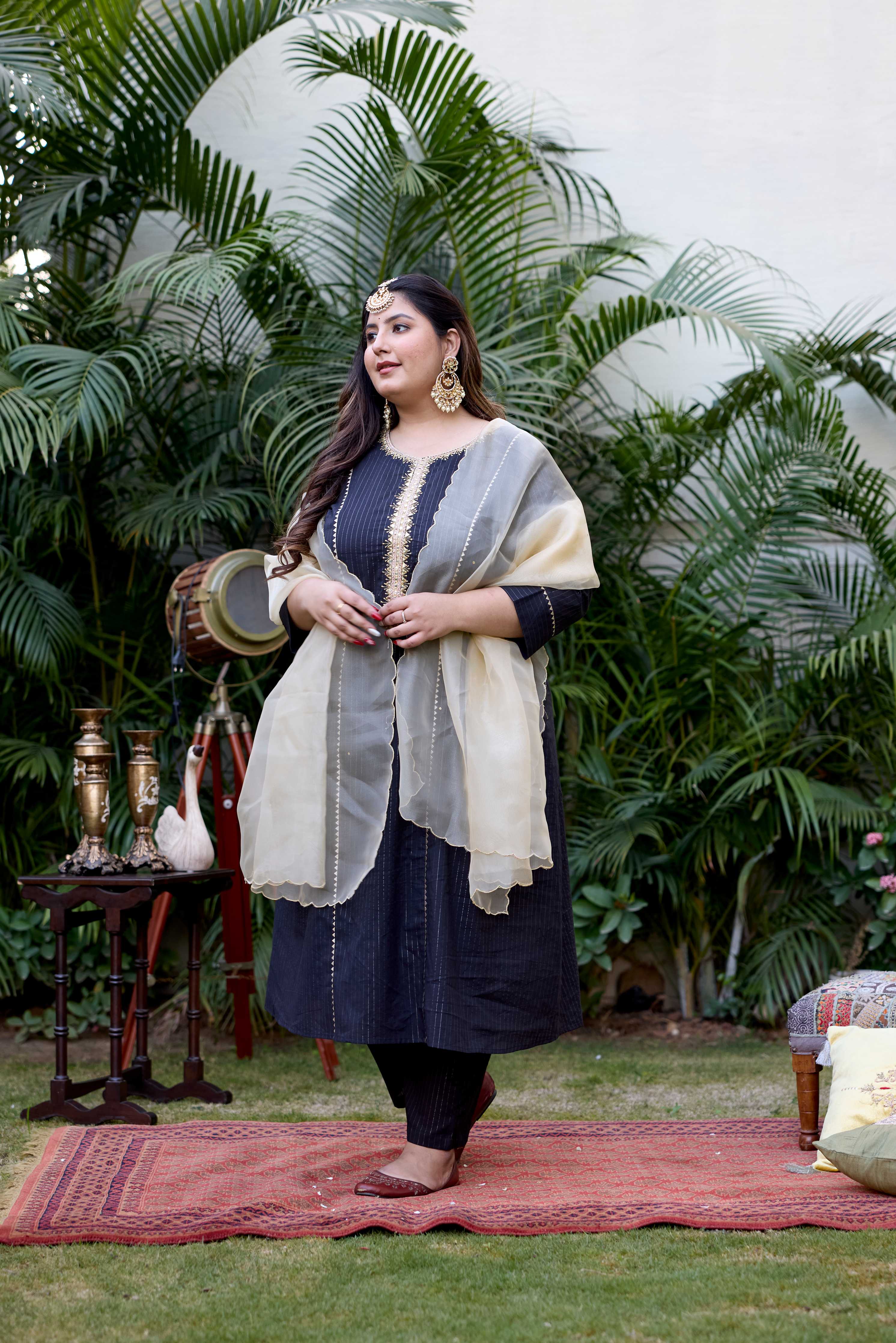 Women's Black Golden Cotton Lurex Kurta Set - (Set Of 3) - Nangalia Ruchira
