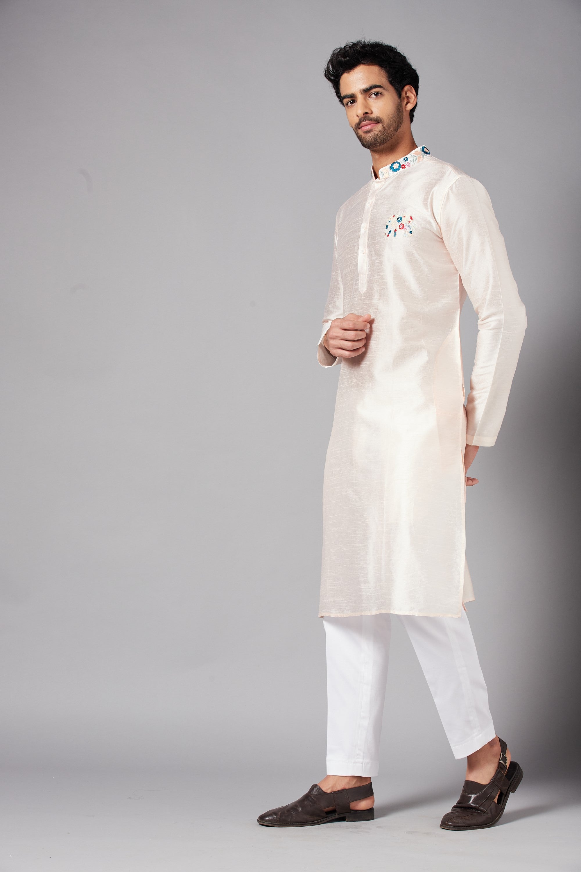 Men's Cream Color Gajanan Basik Kurta Cotton - Hilo Design