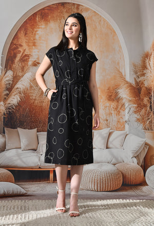 Color_Black