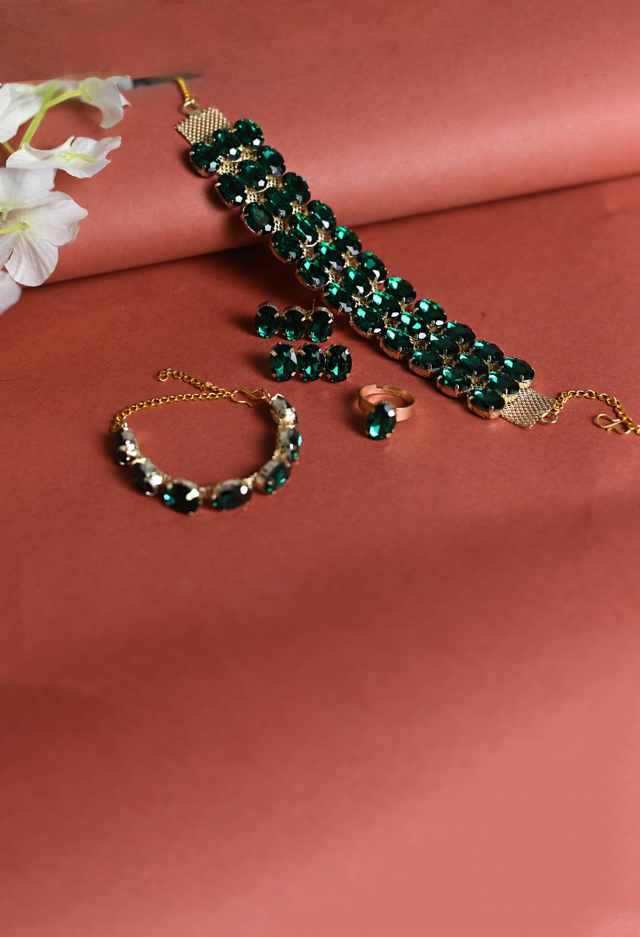 Johar Kamal Designer Choker Set with Earrings, Bracelet and