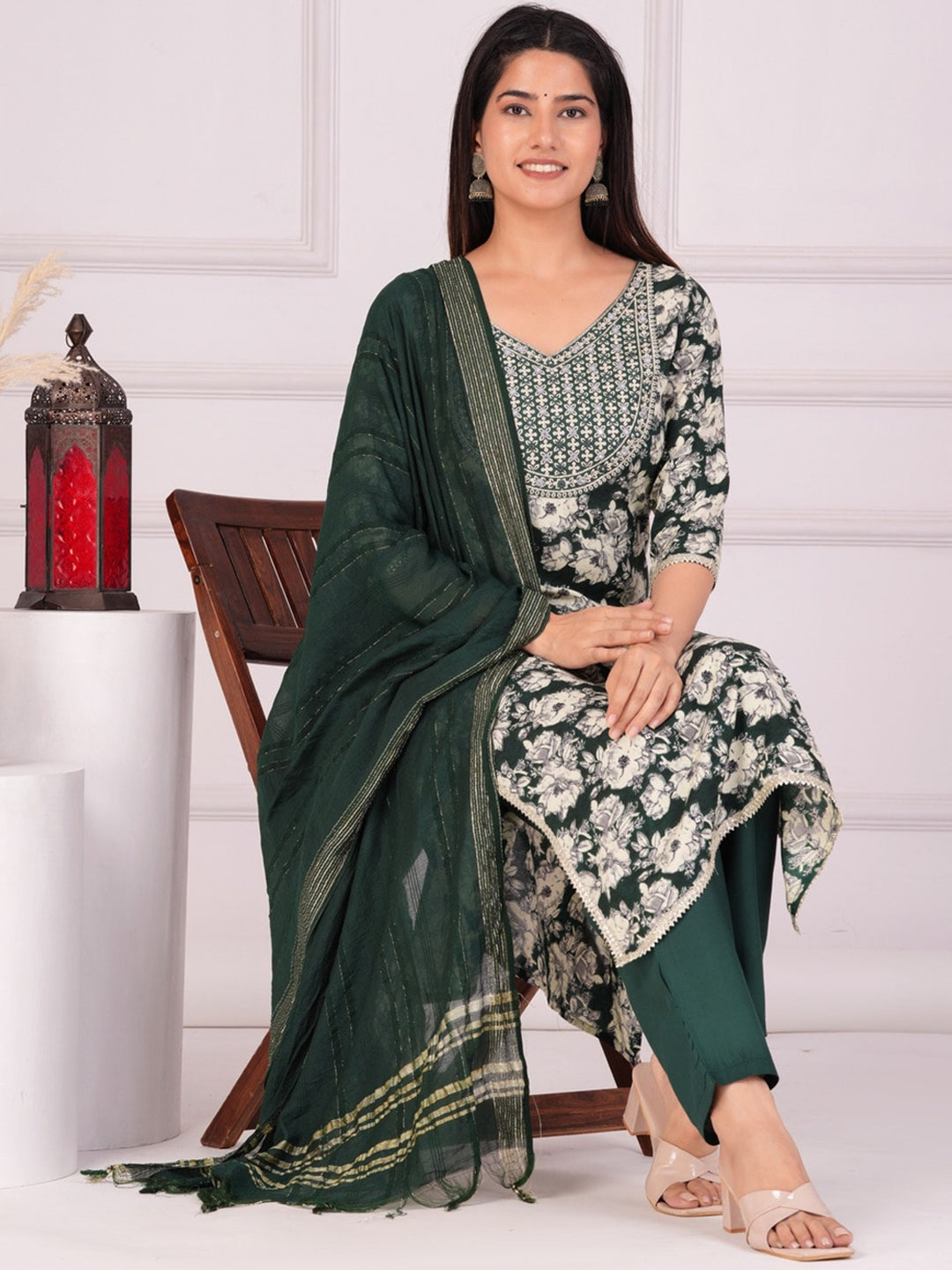 Women's Floral Printed Regular Straight Kurta & Palazzos With Dupatta - Taantav