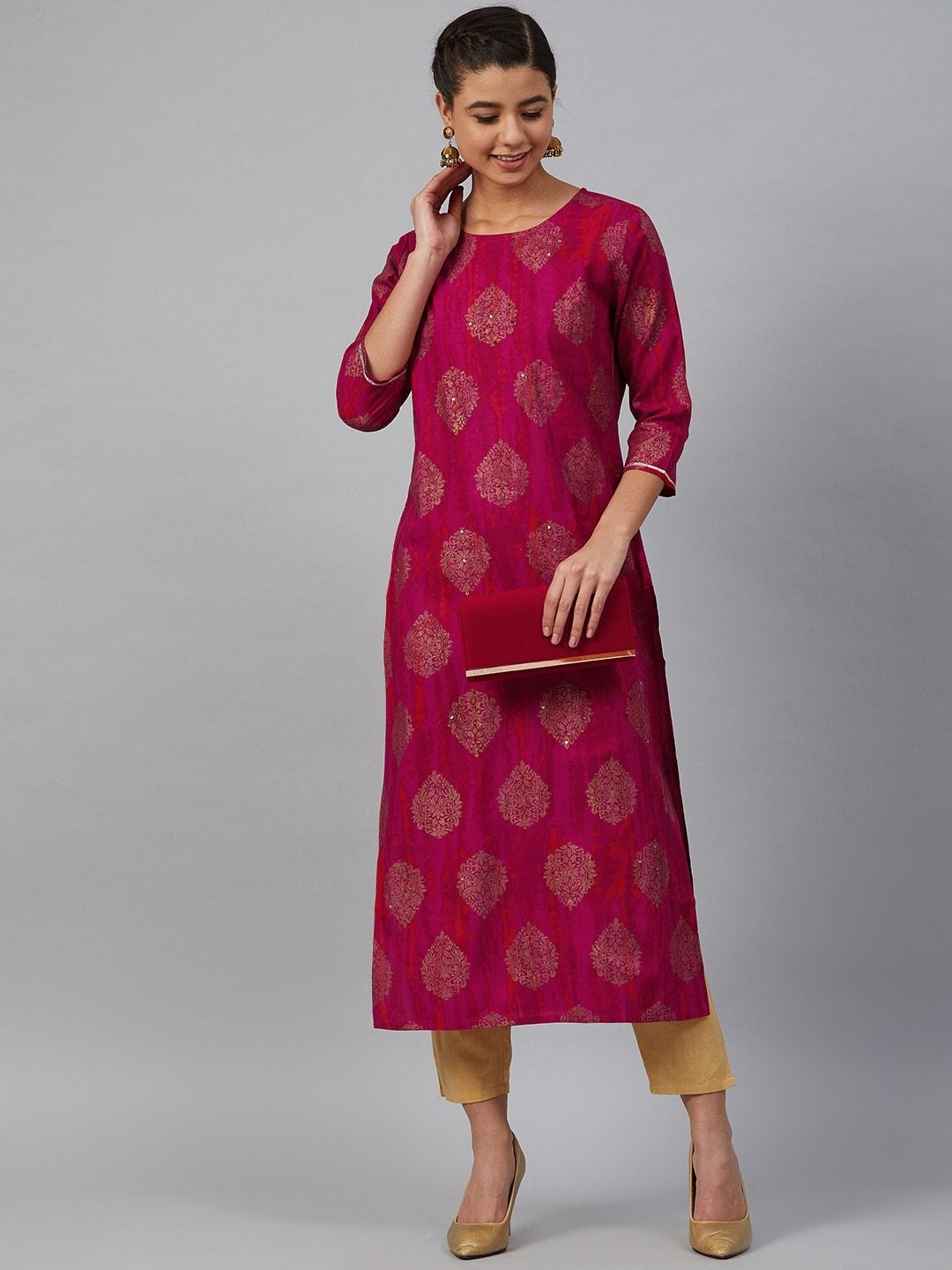 Women's Pink & Golden Printed Straight Dyed Kurta