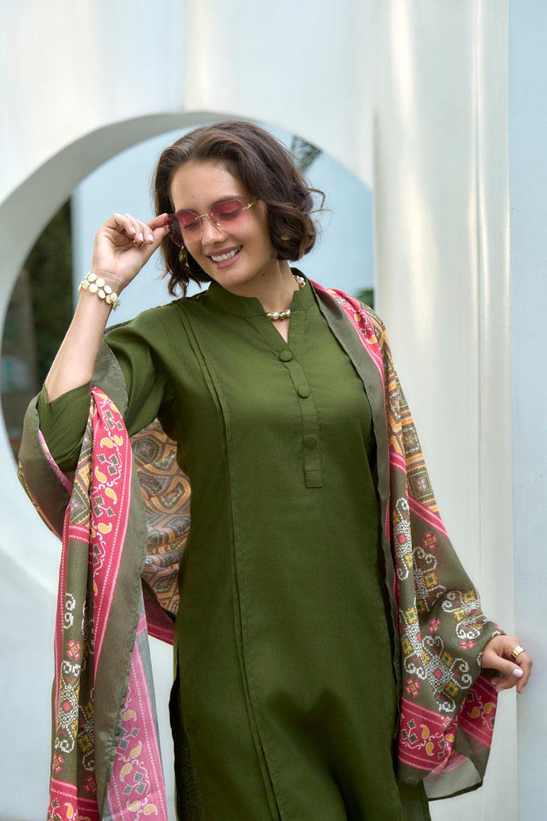 Women's Green Vatican Solid Kurta Set