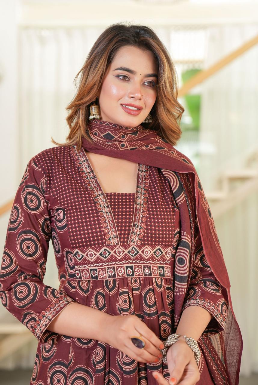 Color_Brown