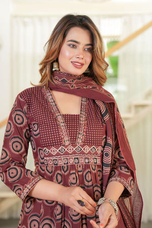 Color_Brown