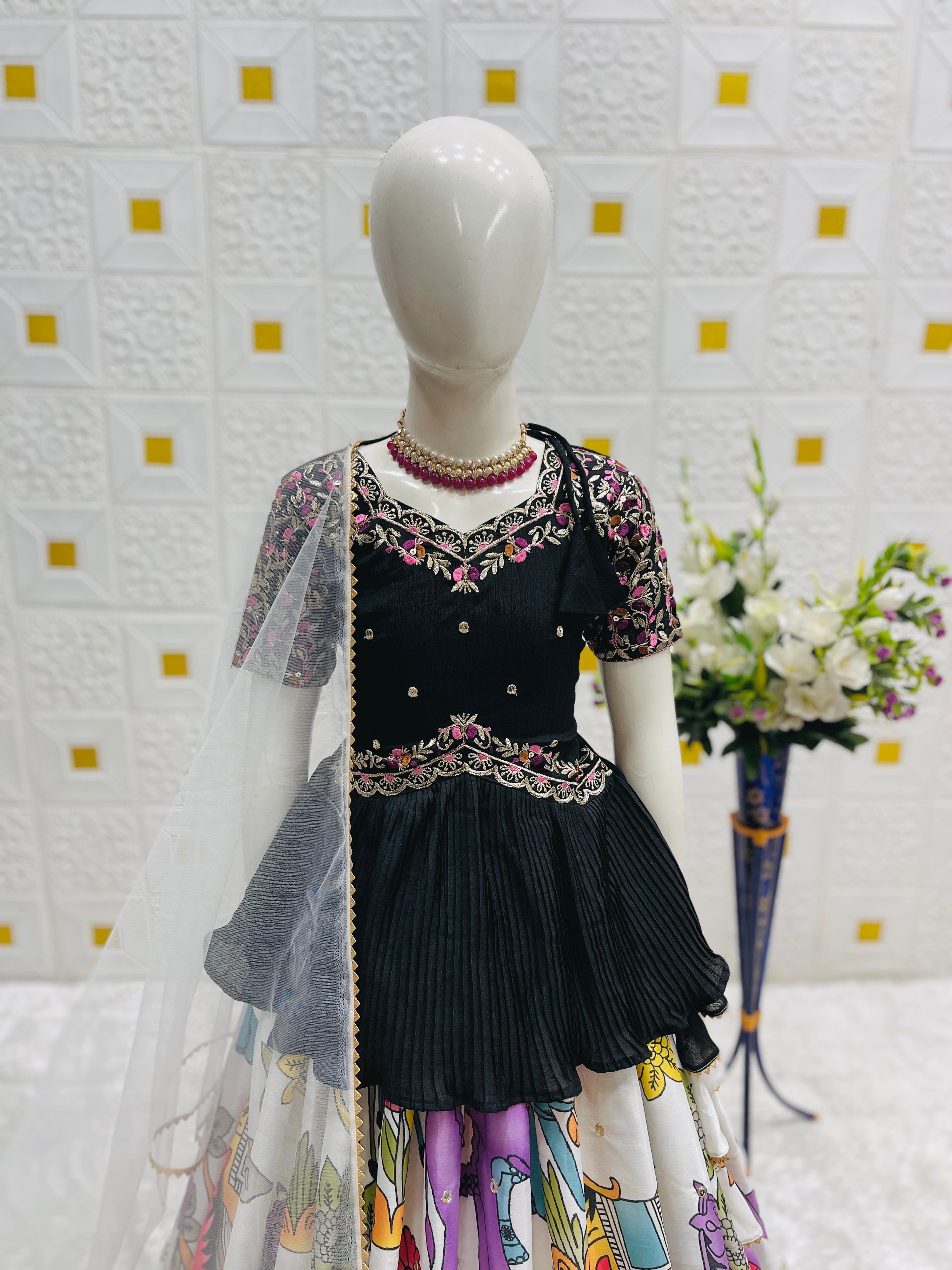 Color_Black