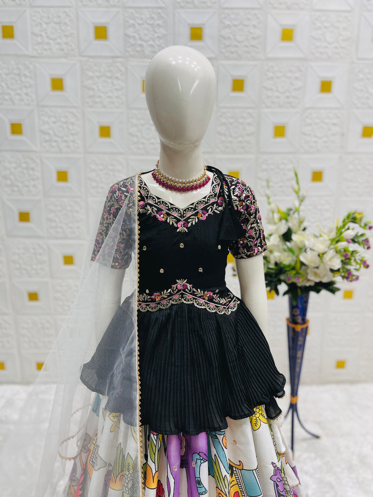Color_Black
