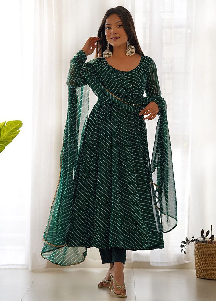 Women's Floral Printed Knee Length Elbow Length Sleeves Round Neck Kurti And Palazzo Set With Net Dupatta