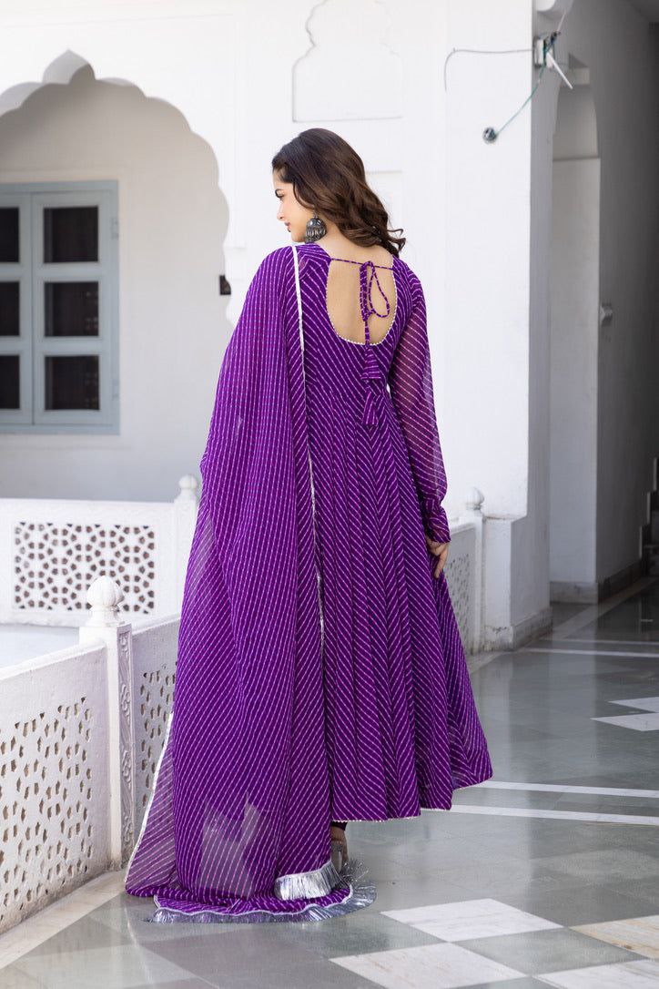 Women's Floral Printed Knee Length Elbow Length Sleeves Round Neck Kurti And Palazzo Set With Net Dupatta