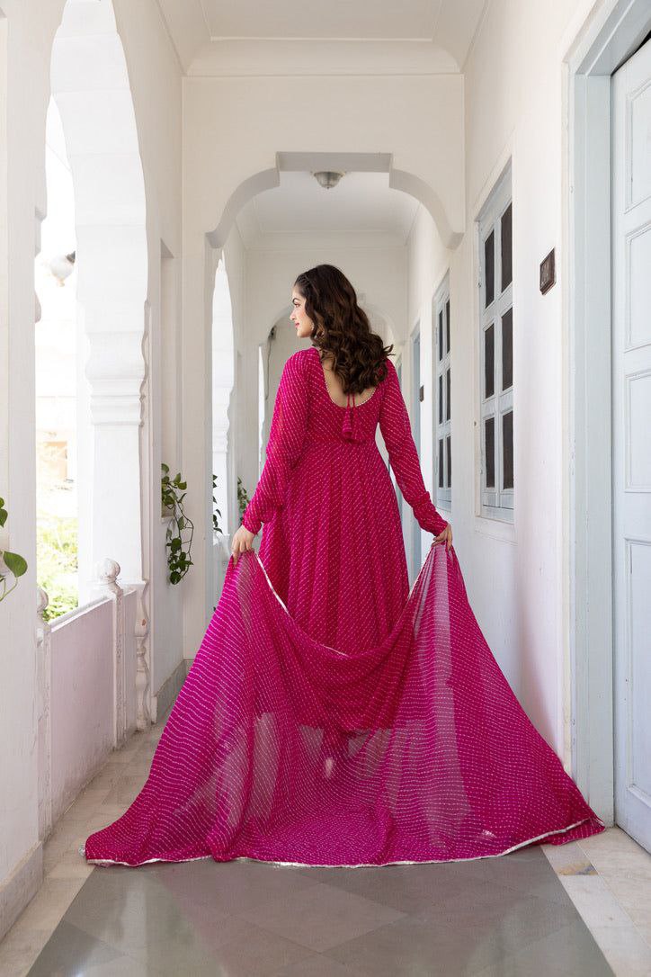 Women's Pink Floral Printed Round Neck Anarkali Set