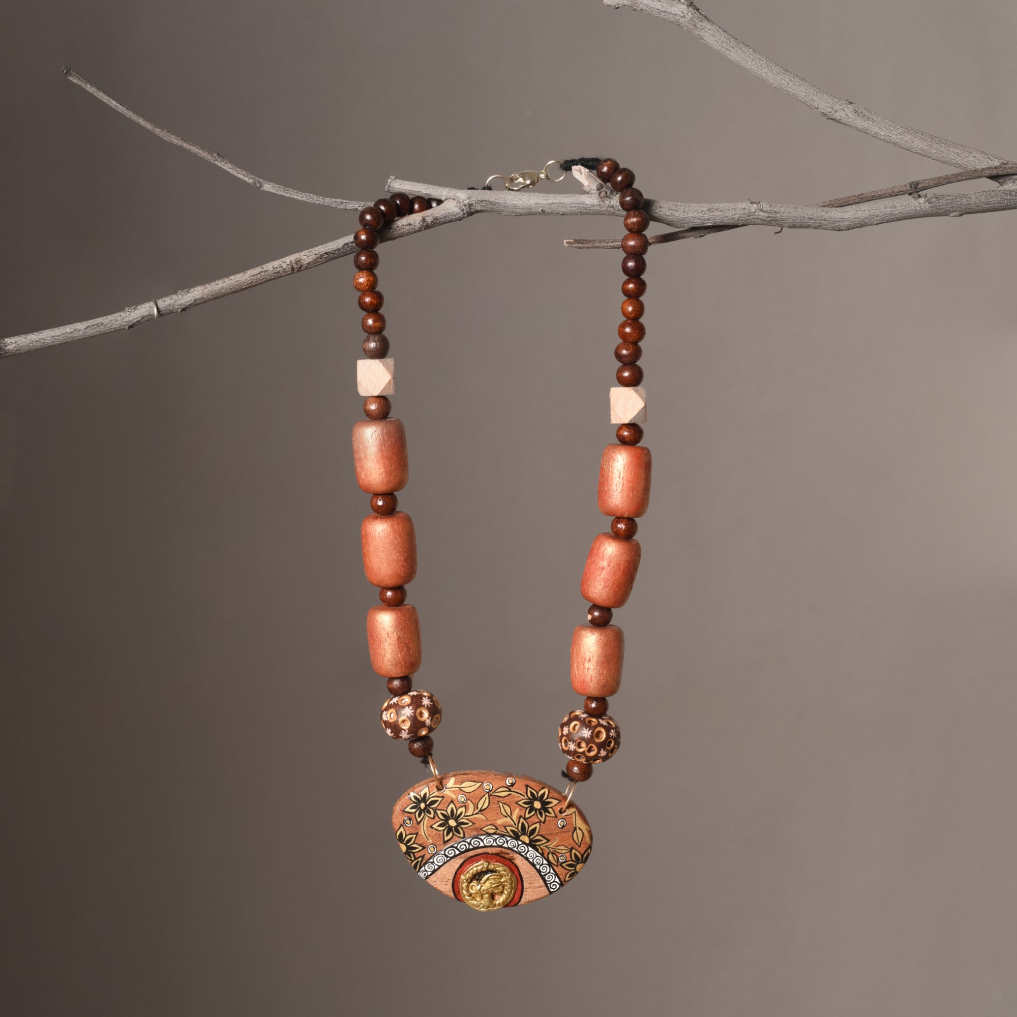 color_Brown