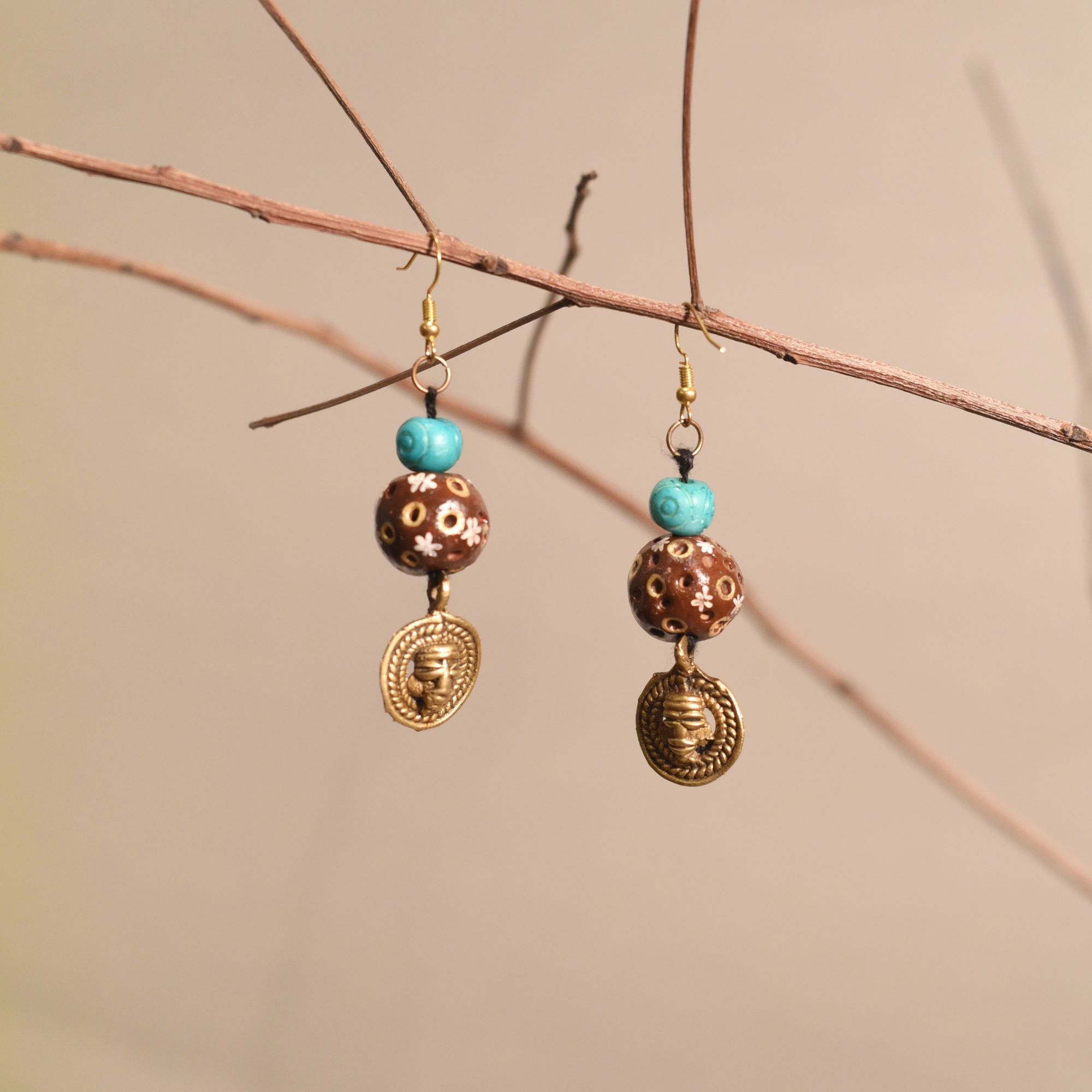 color_Brown