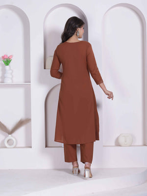Color_Brown
