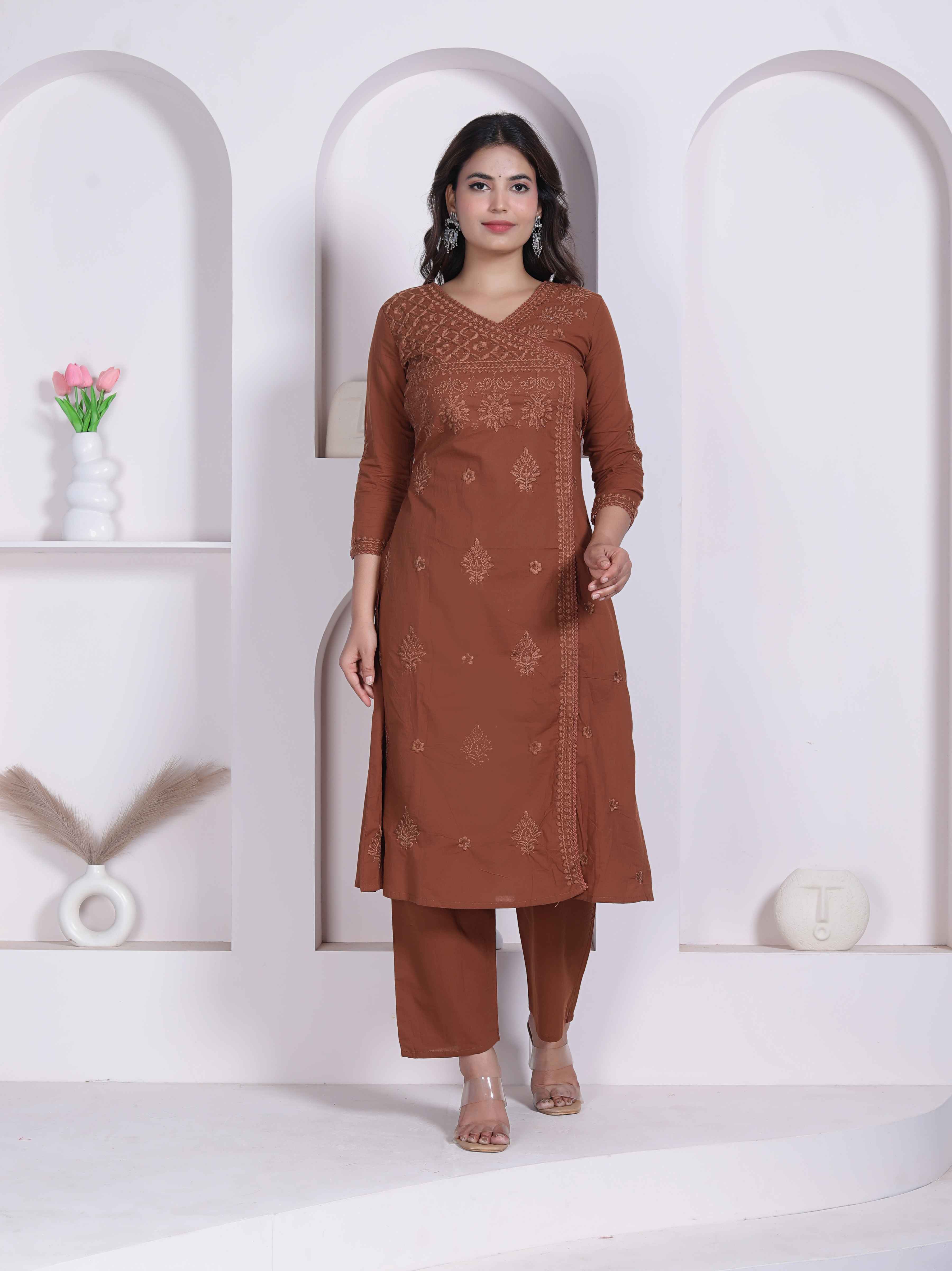 Color_Brown