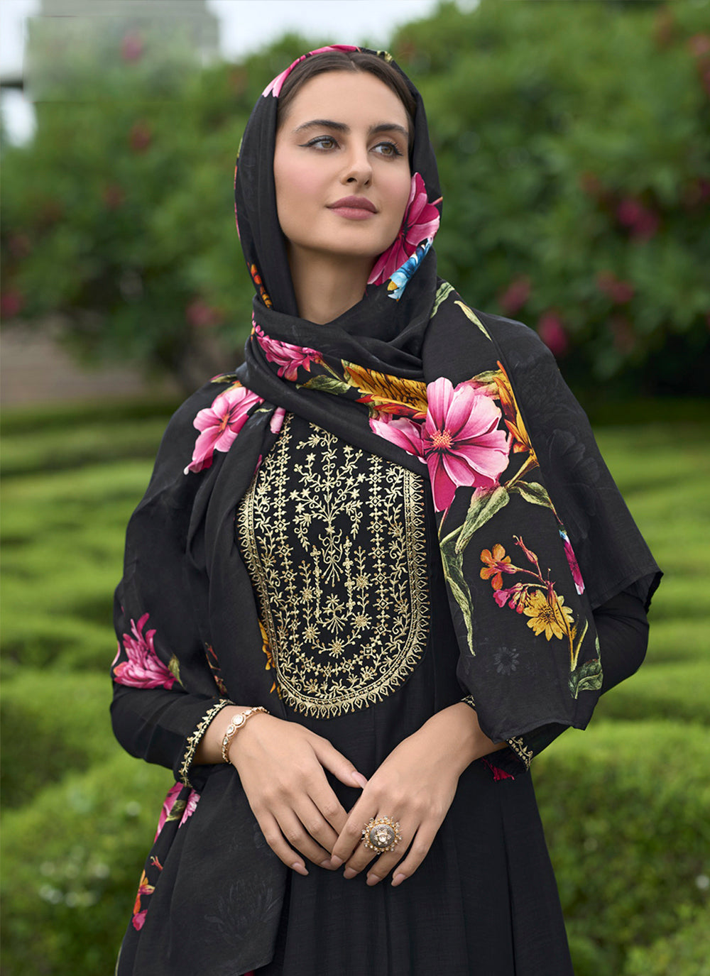 Color_Black
