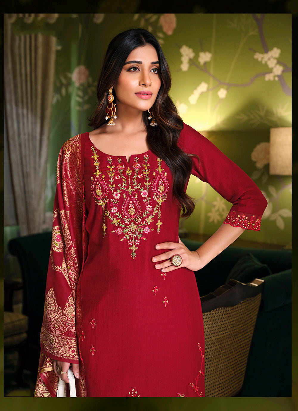 Color_Maroon