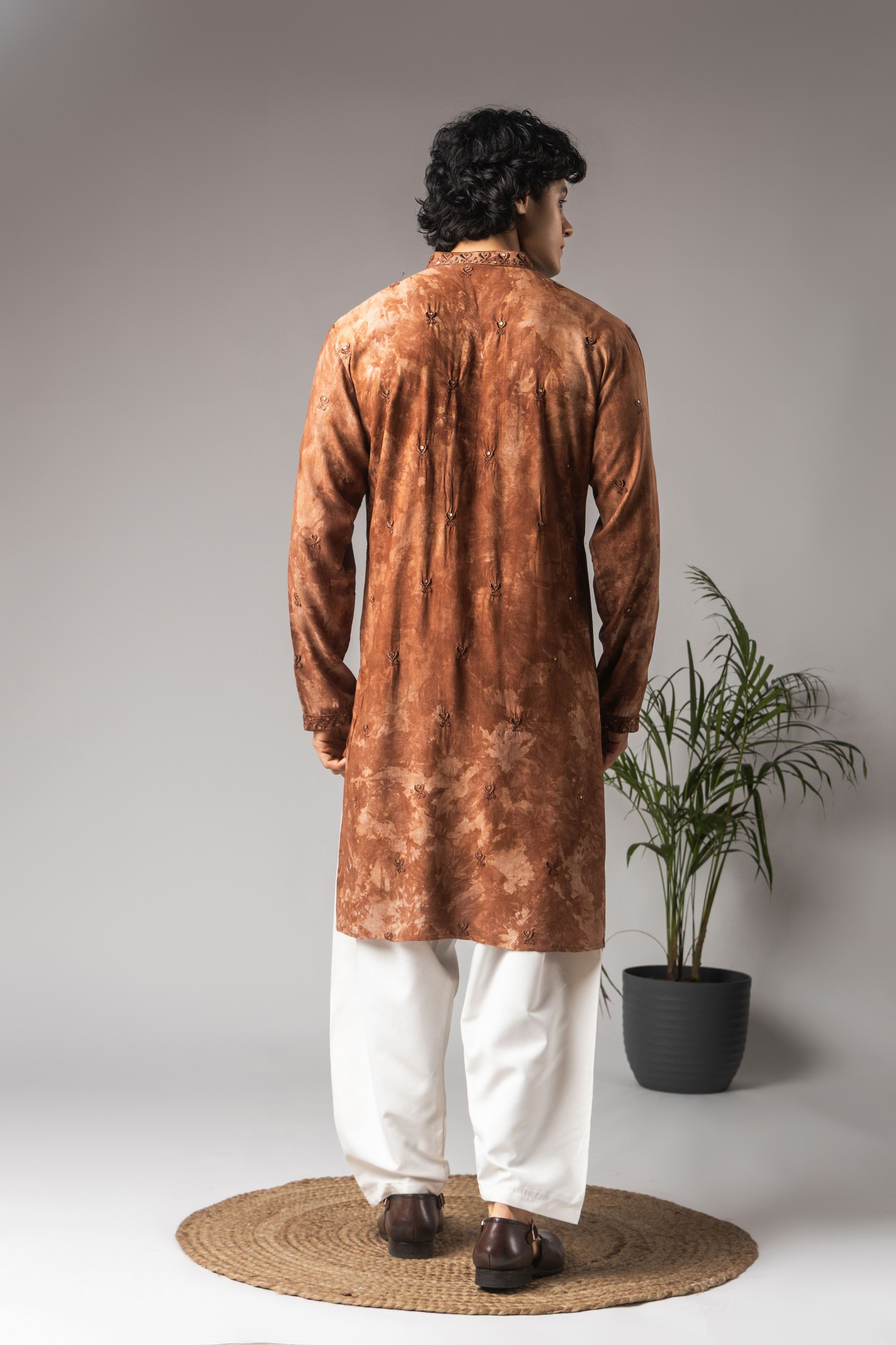 Color_Brown