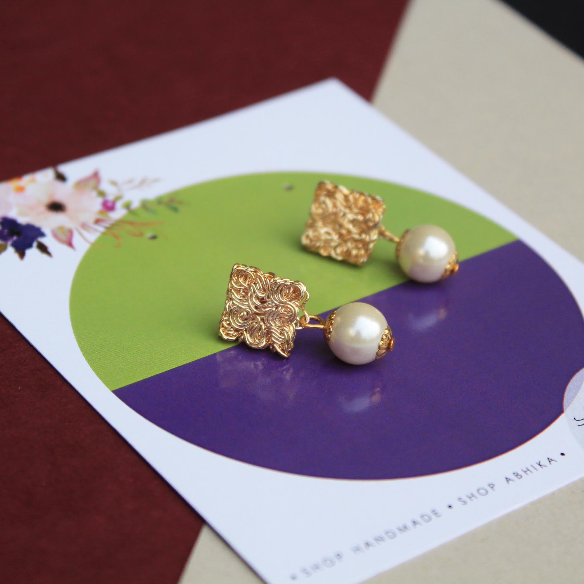 Women's Golden Cuties