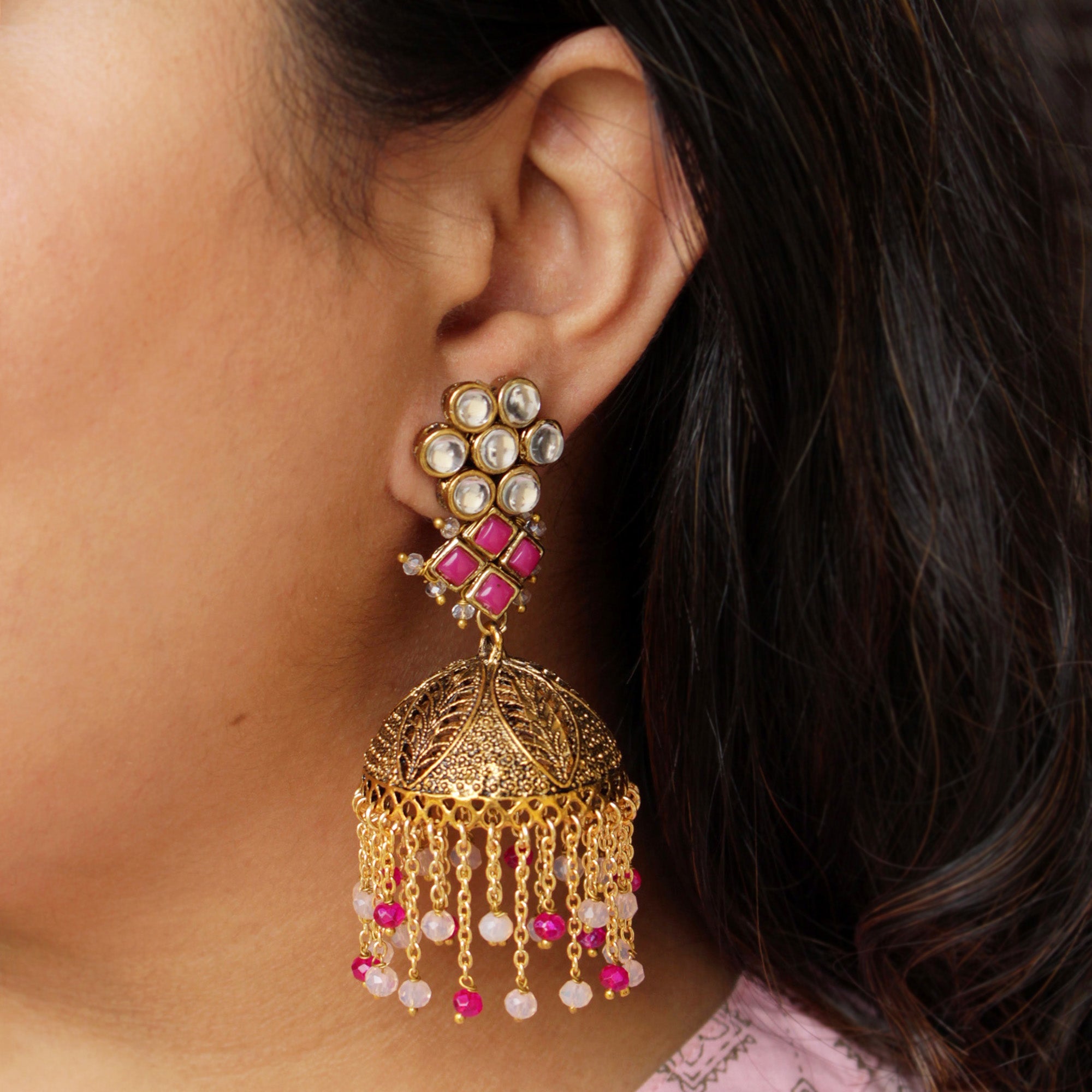 Women's Gulabi kundan jhumki earrings