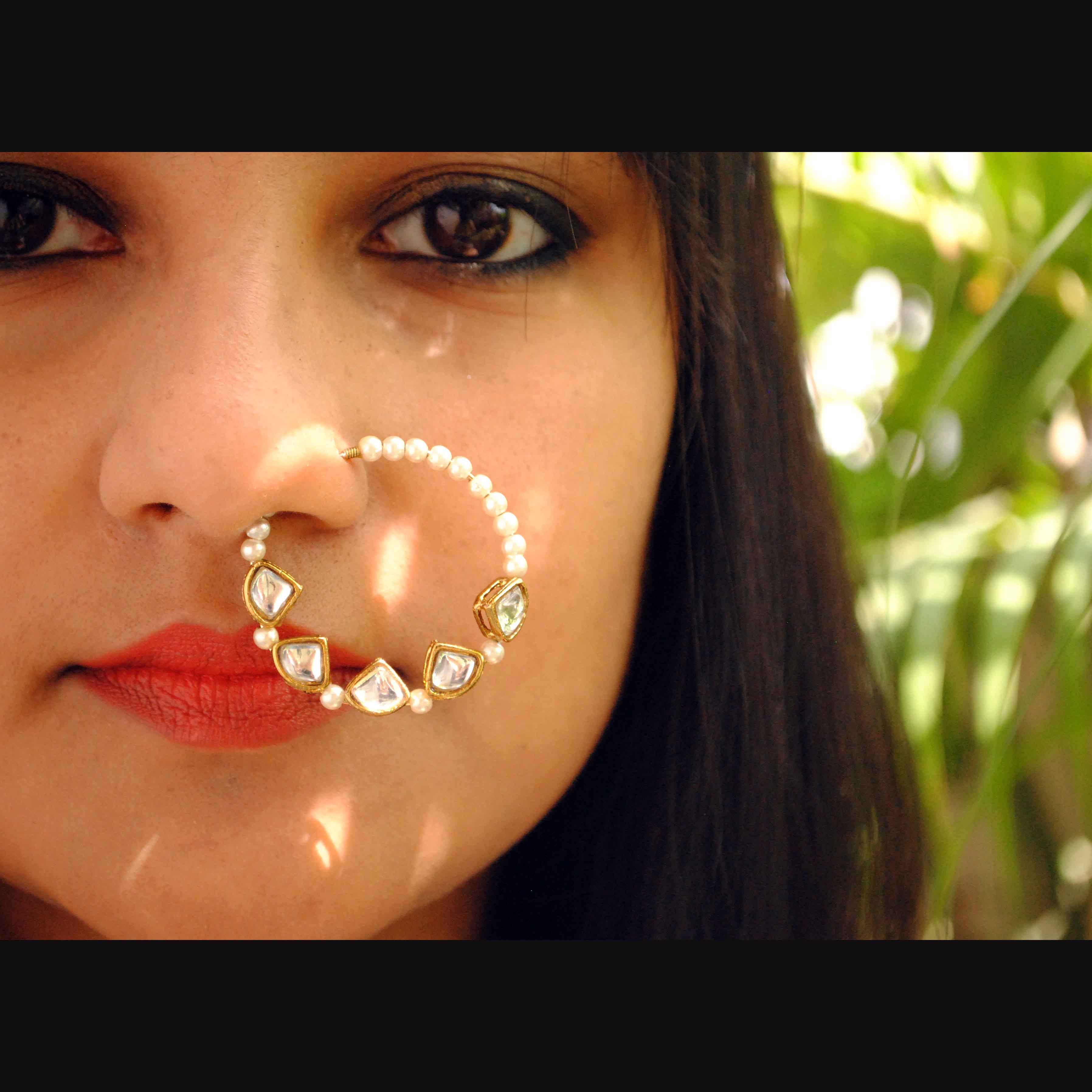 Women's Kundan Charisma Nath