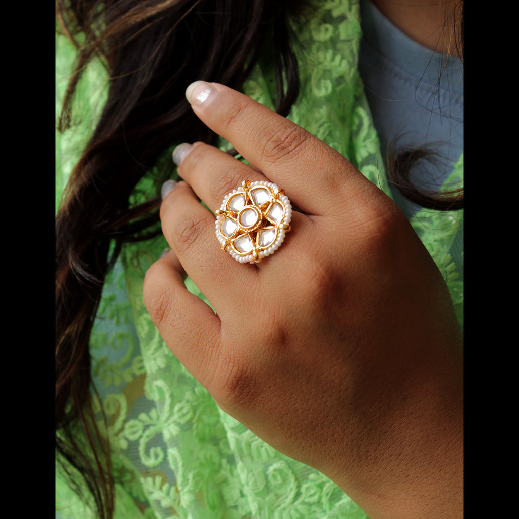 Color_Gold