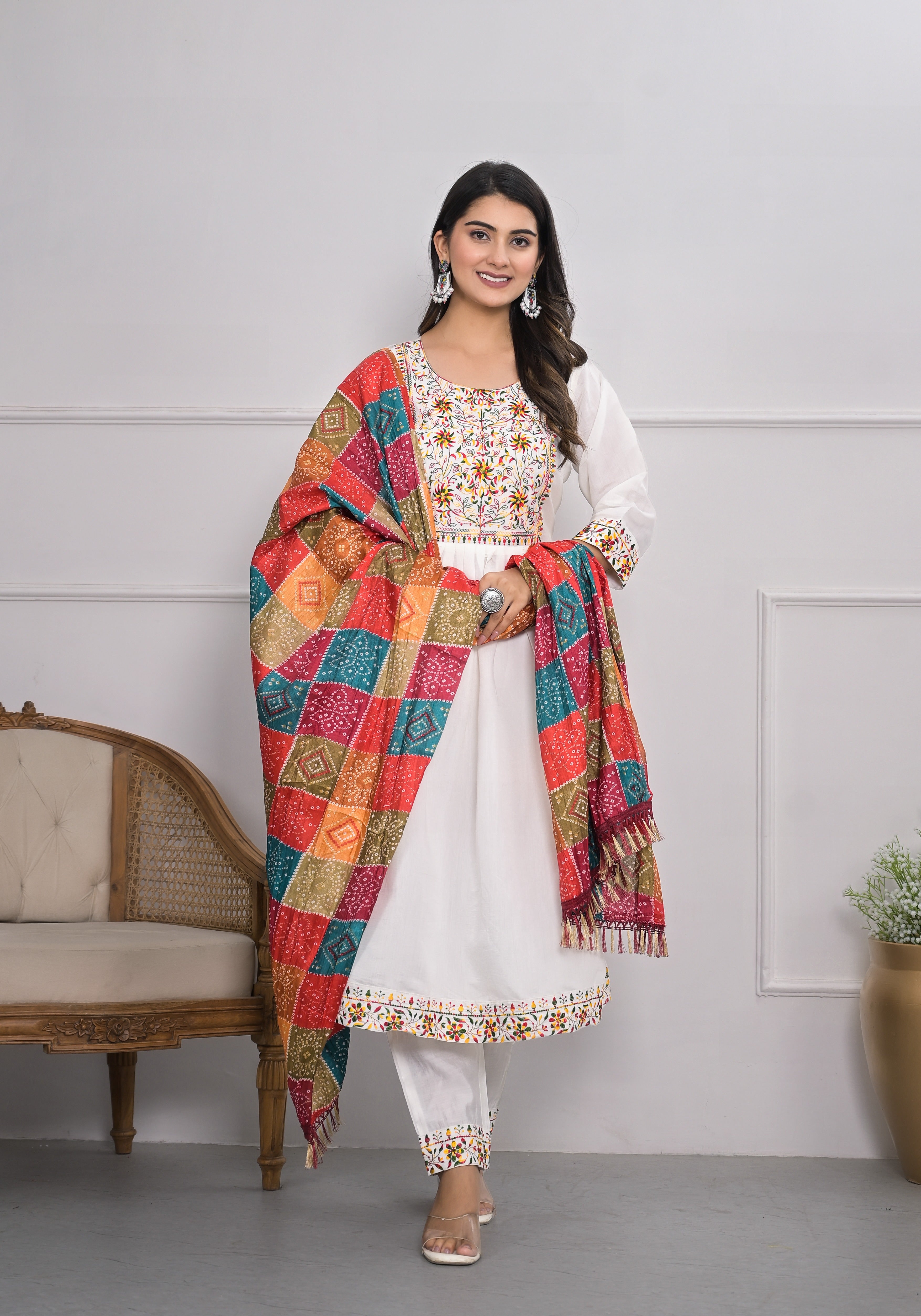 Women's White Art Silk Resham Embroidery Kurta Set - Ksm Prints