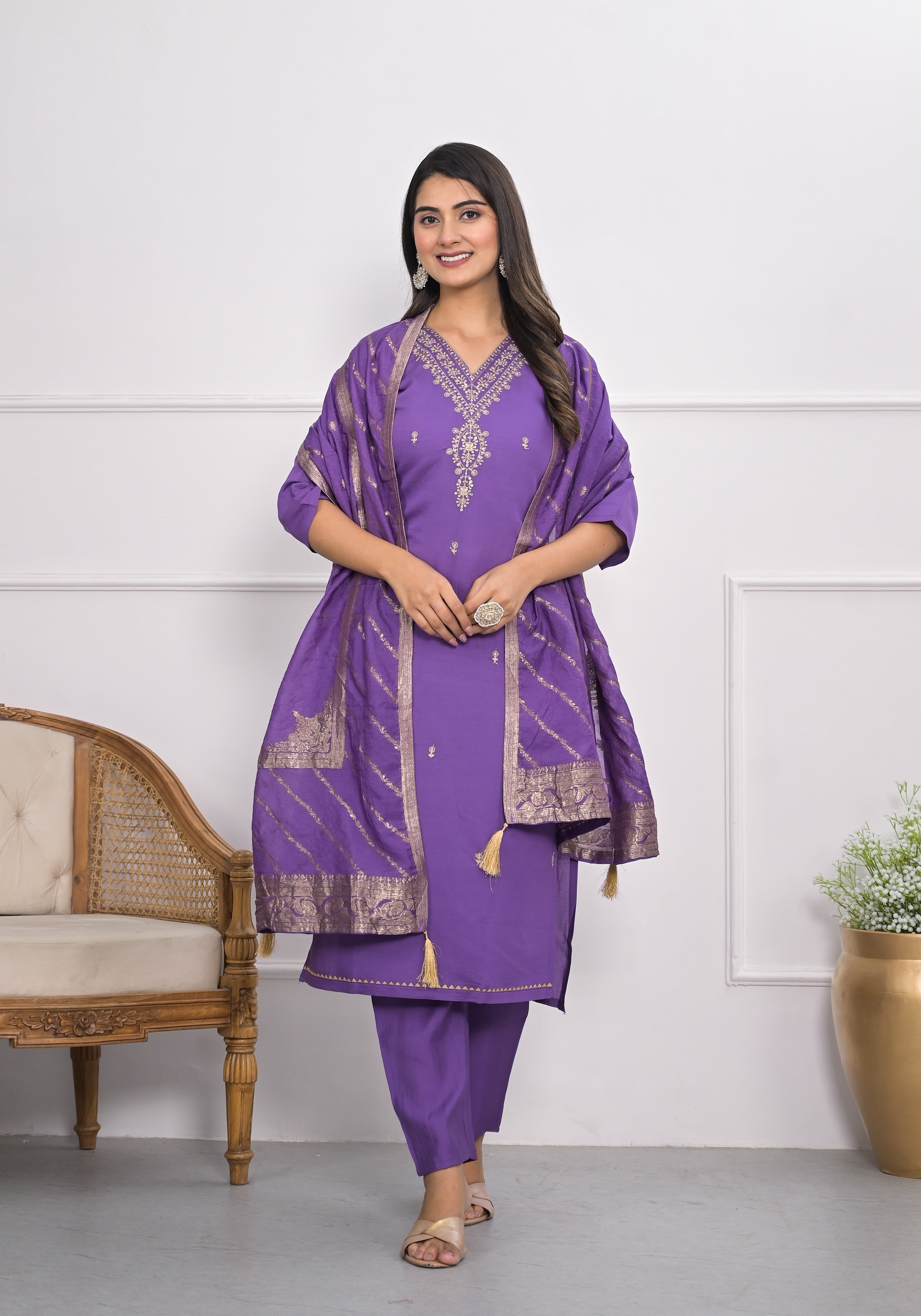 Women's Lavender Art Silk Resham Embroidery Kurta Set - Ksm Prints