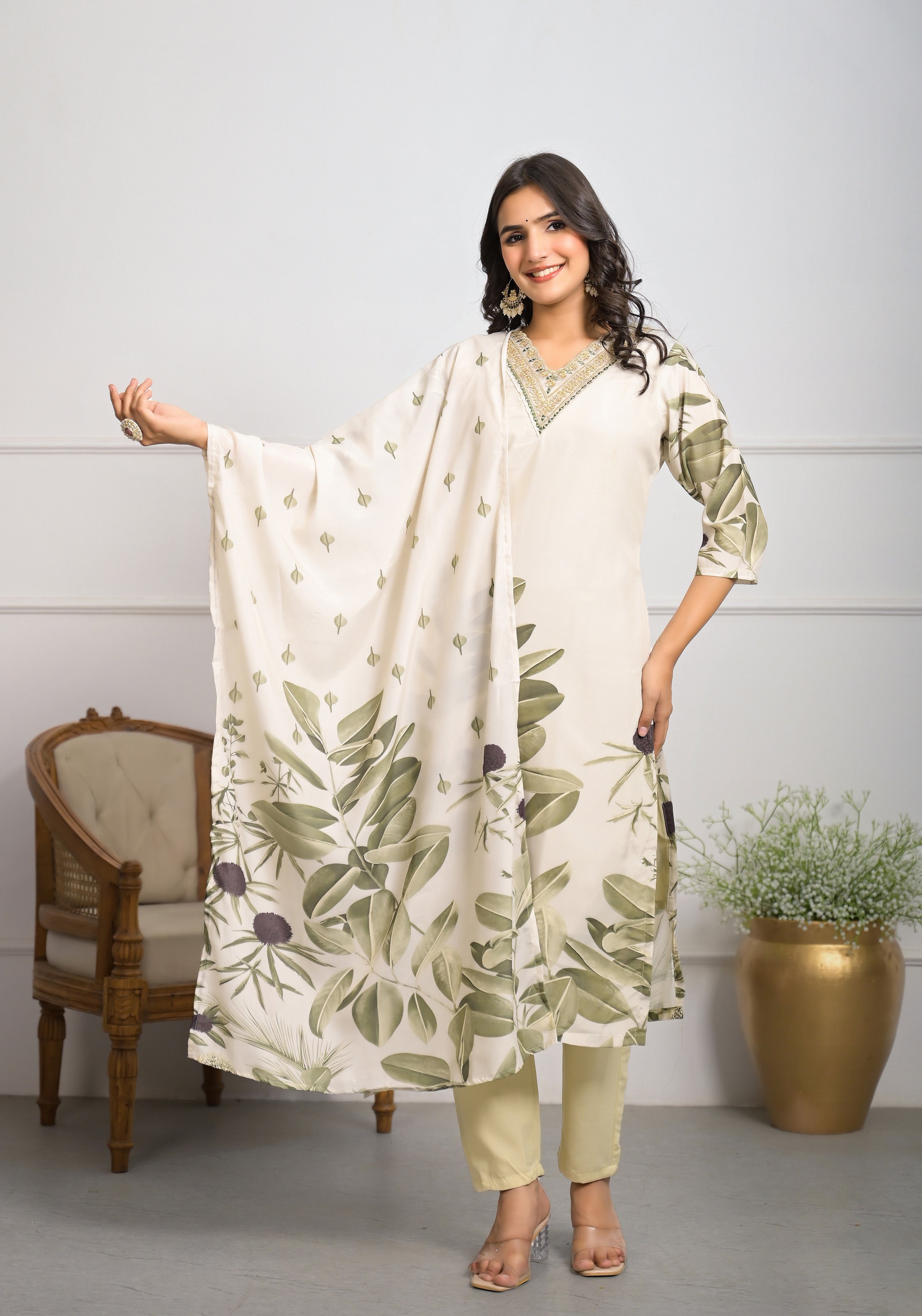 Women's Off-White Crepe Resham Embroidery Kurta Set - Ksm Prints