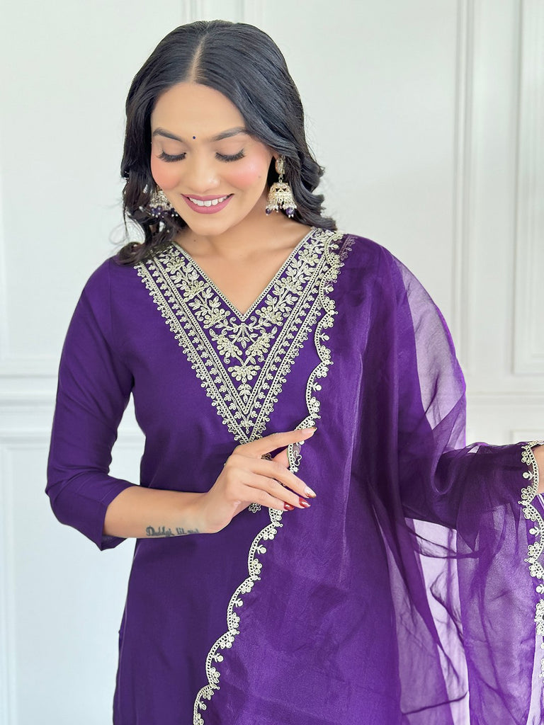 Women's Purple Viscose Resham Embroidery Kurta Set
