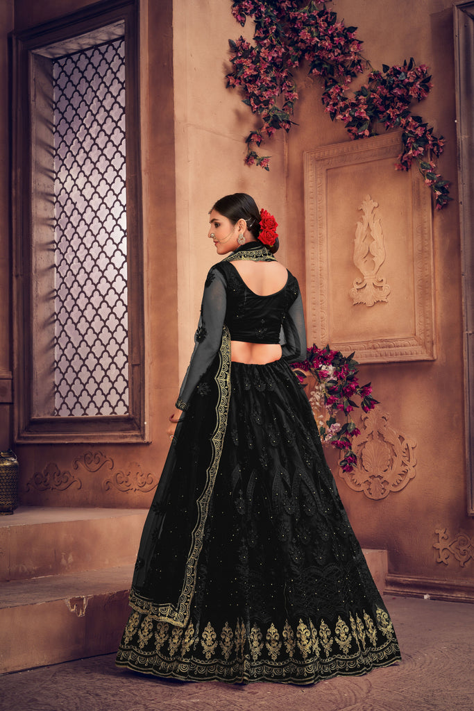 Color_Black