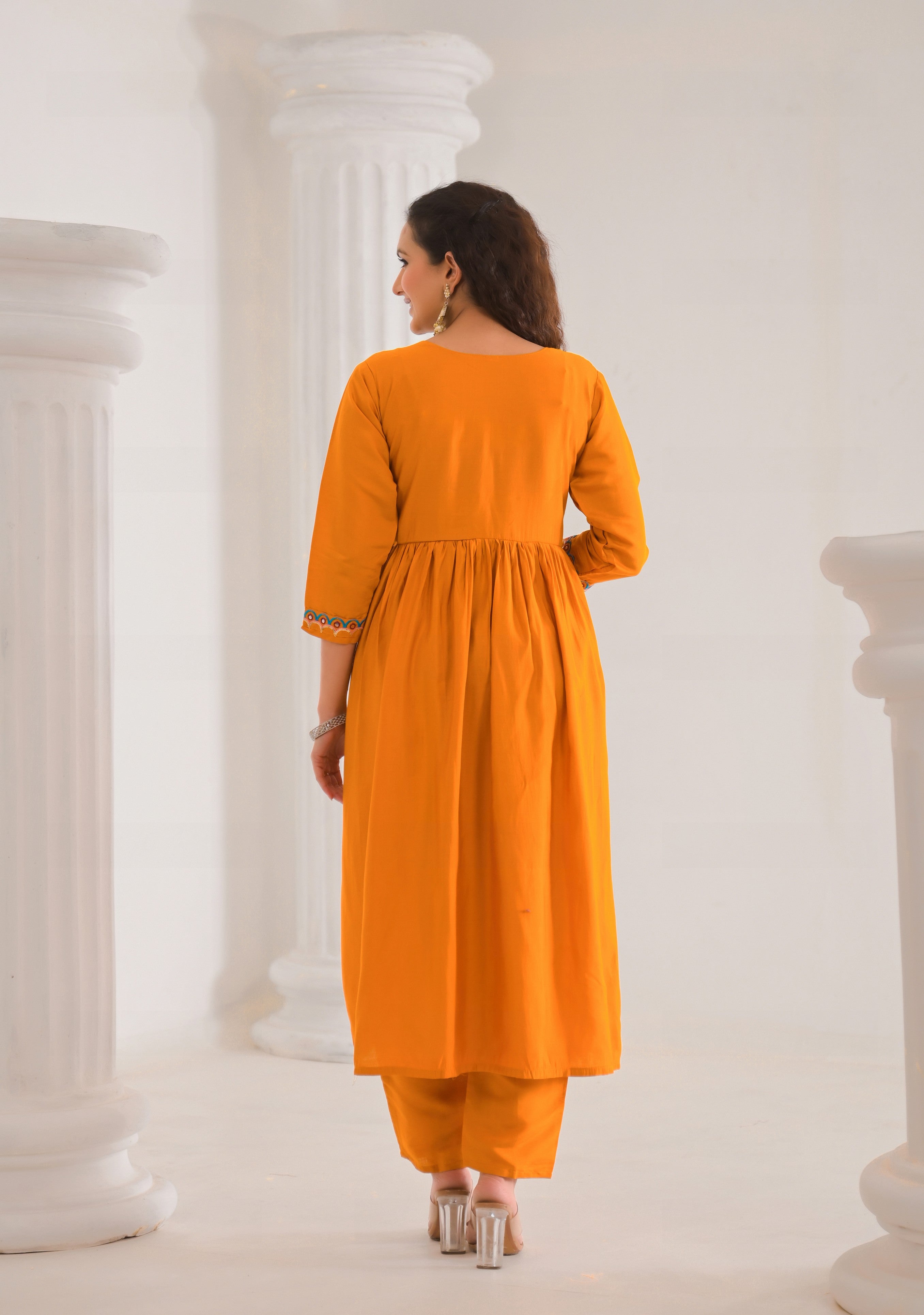 Color_Orange