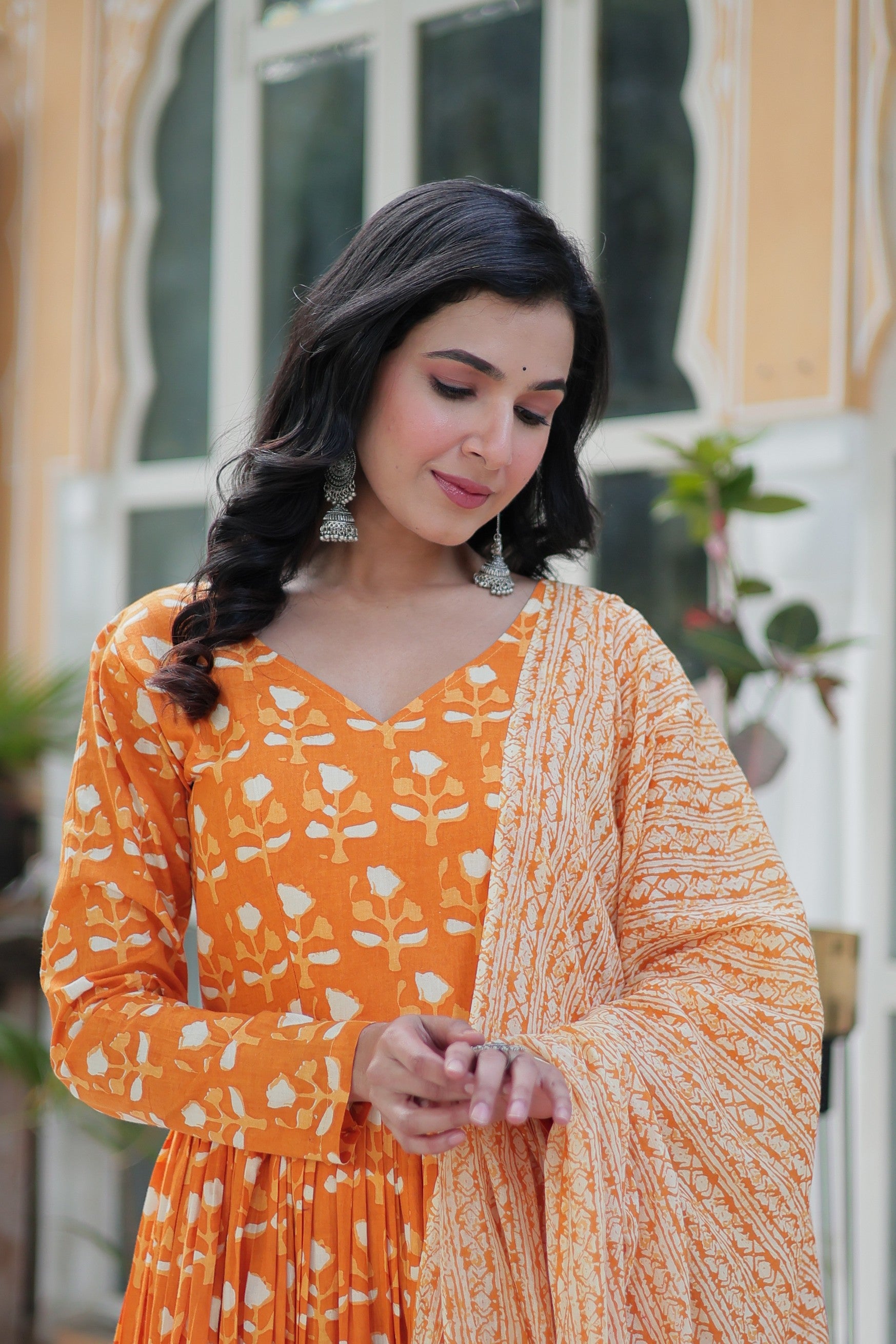 Color_Orange