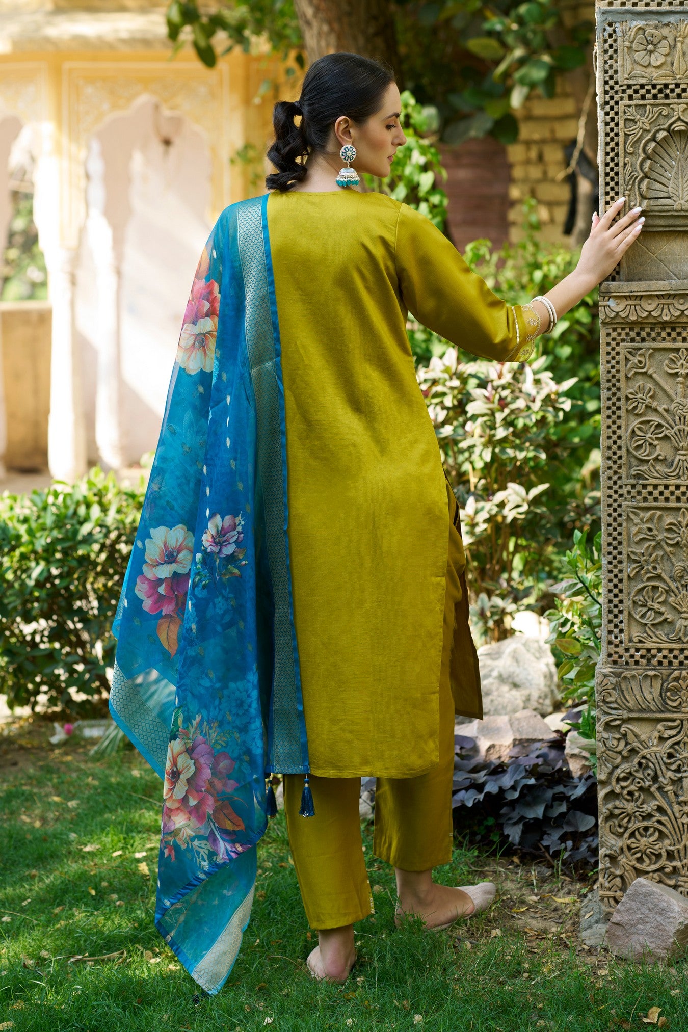 Color_Yellow