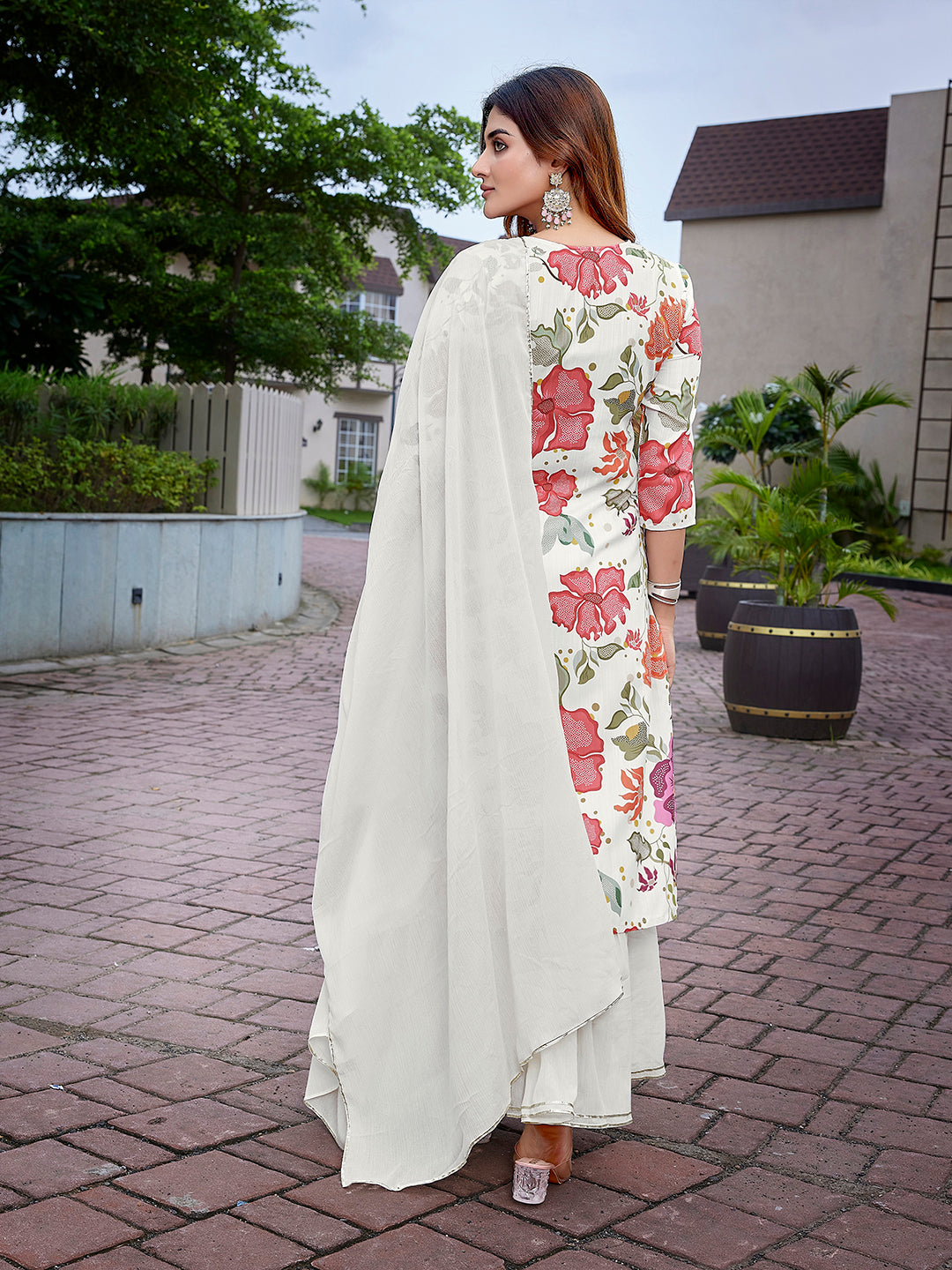 Color_Off White
