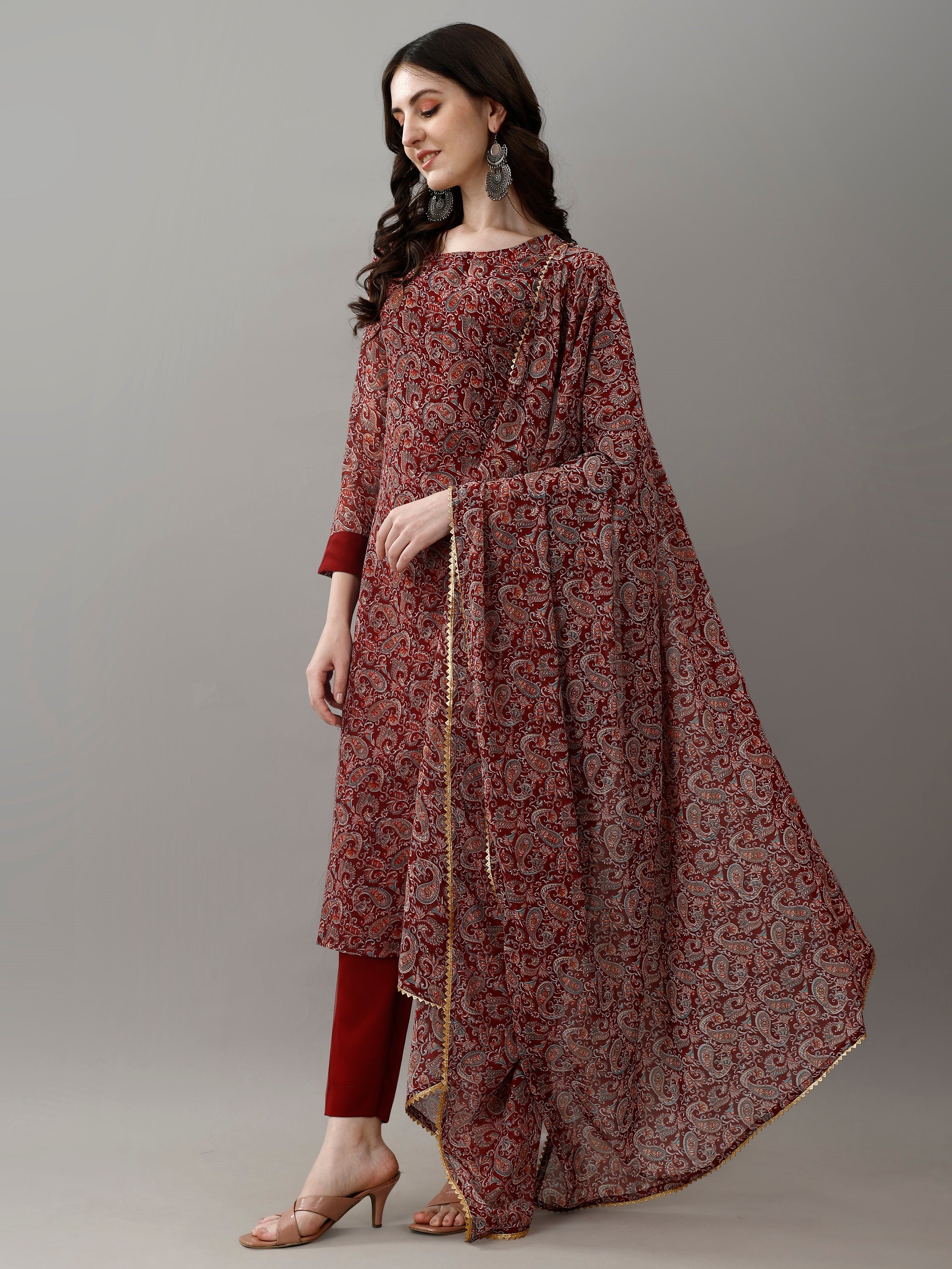 Color_Maroon