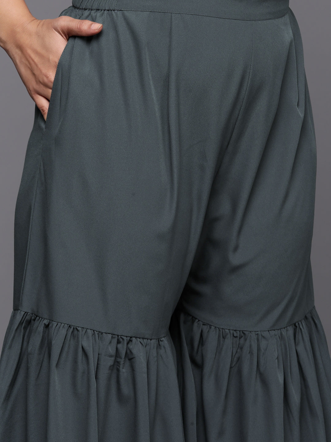 Color_Grey