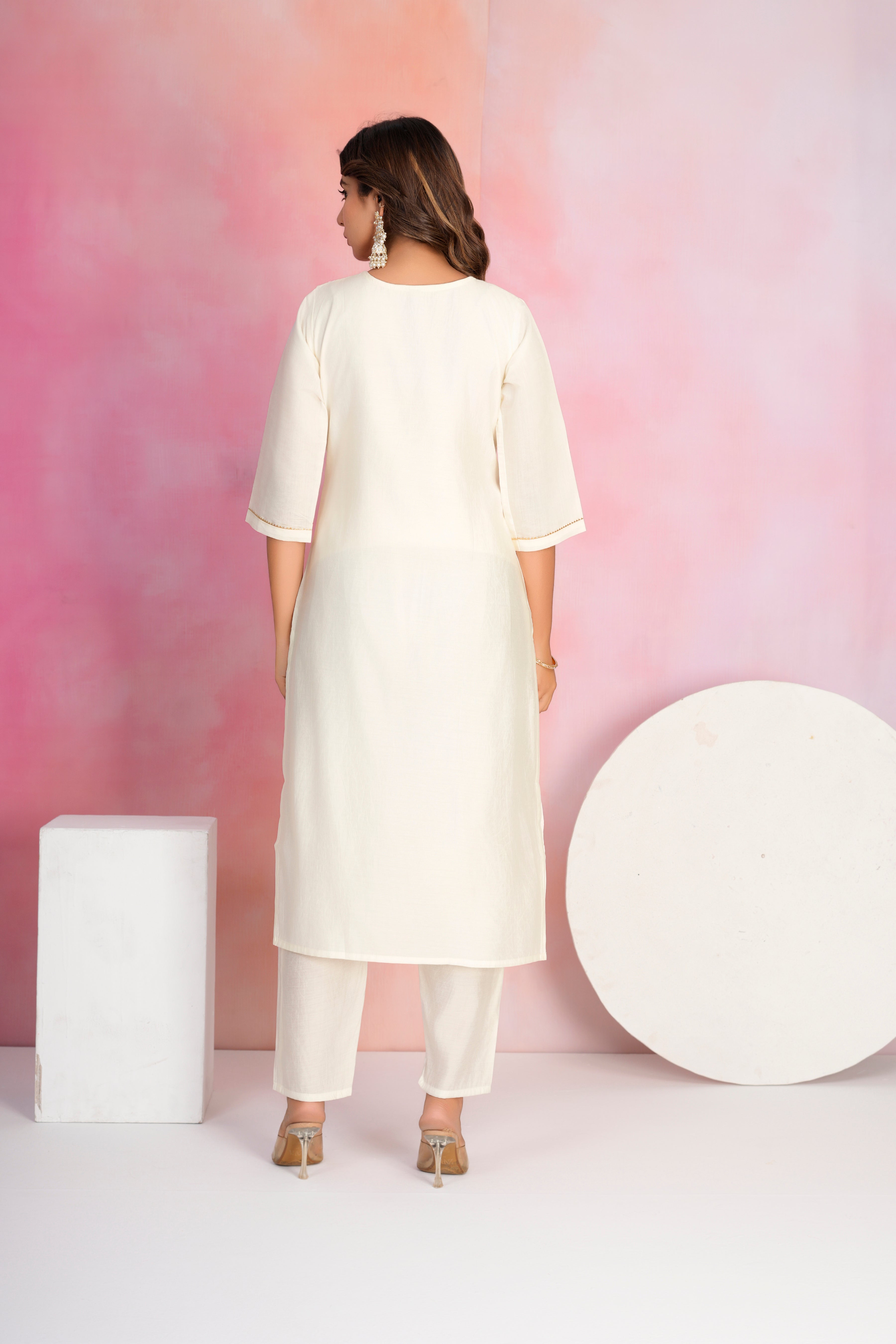 Color_Off White