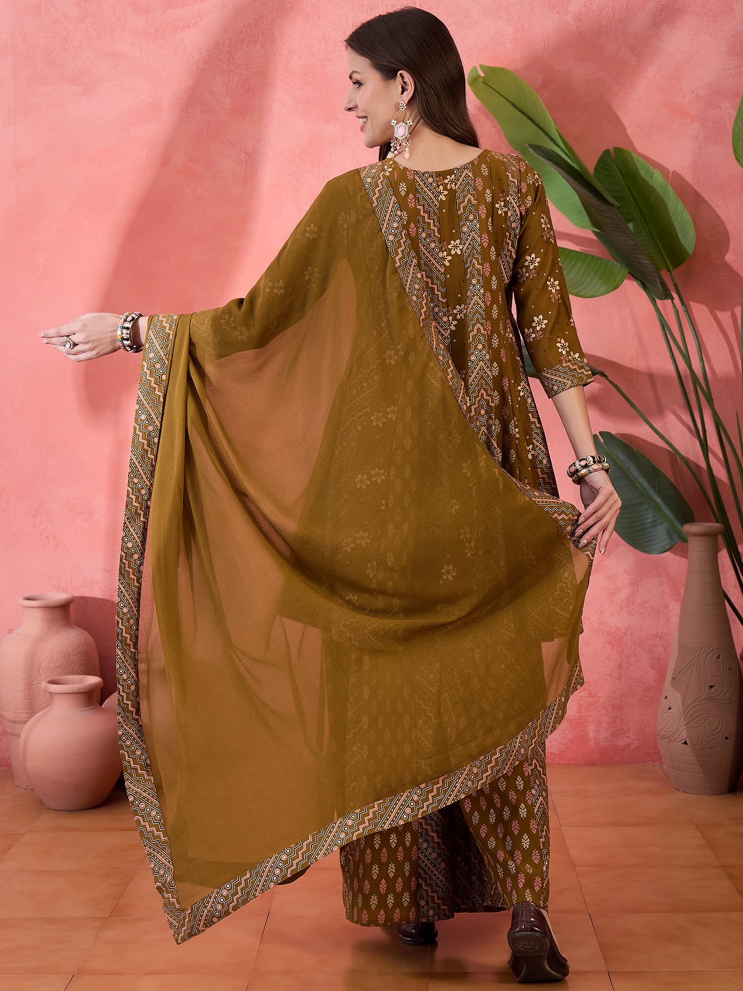 Color_Brown