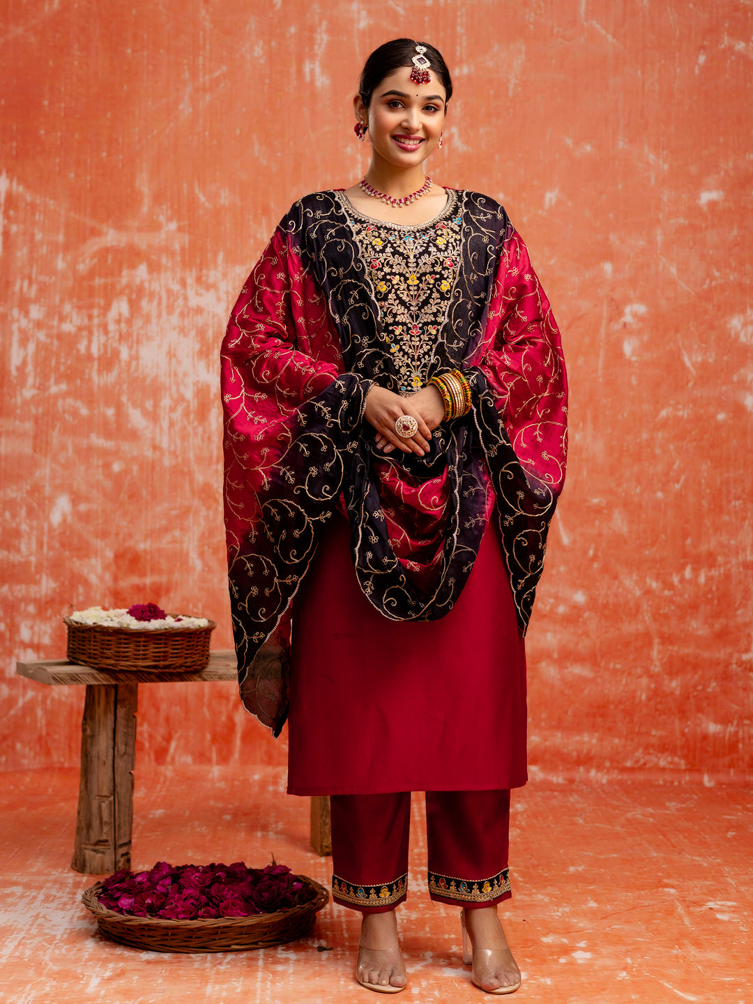 Color_Maroon