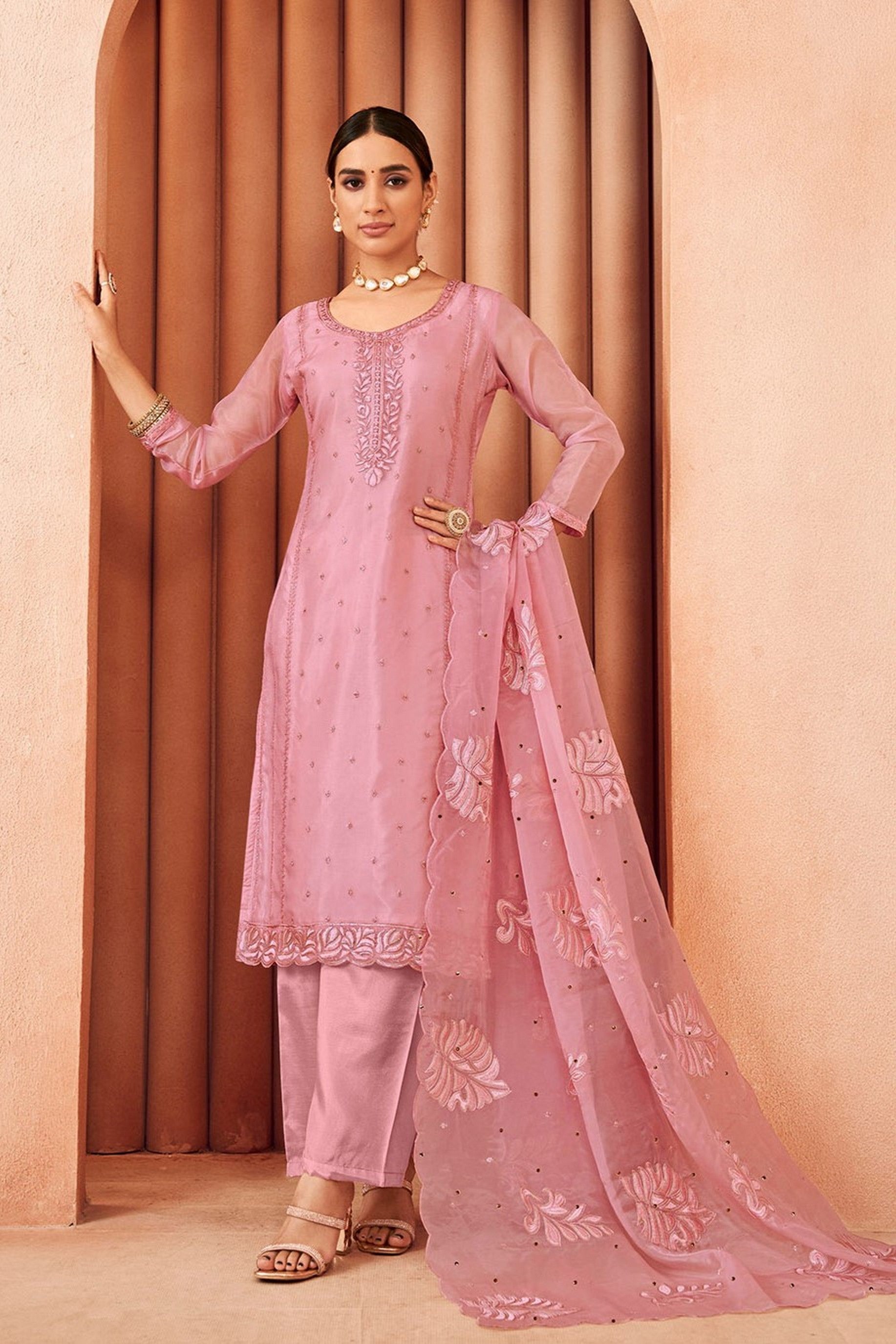 Color_Pink