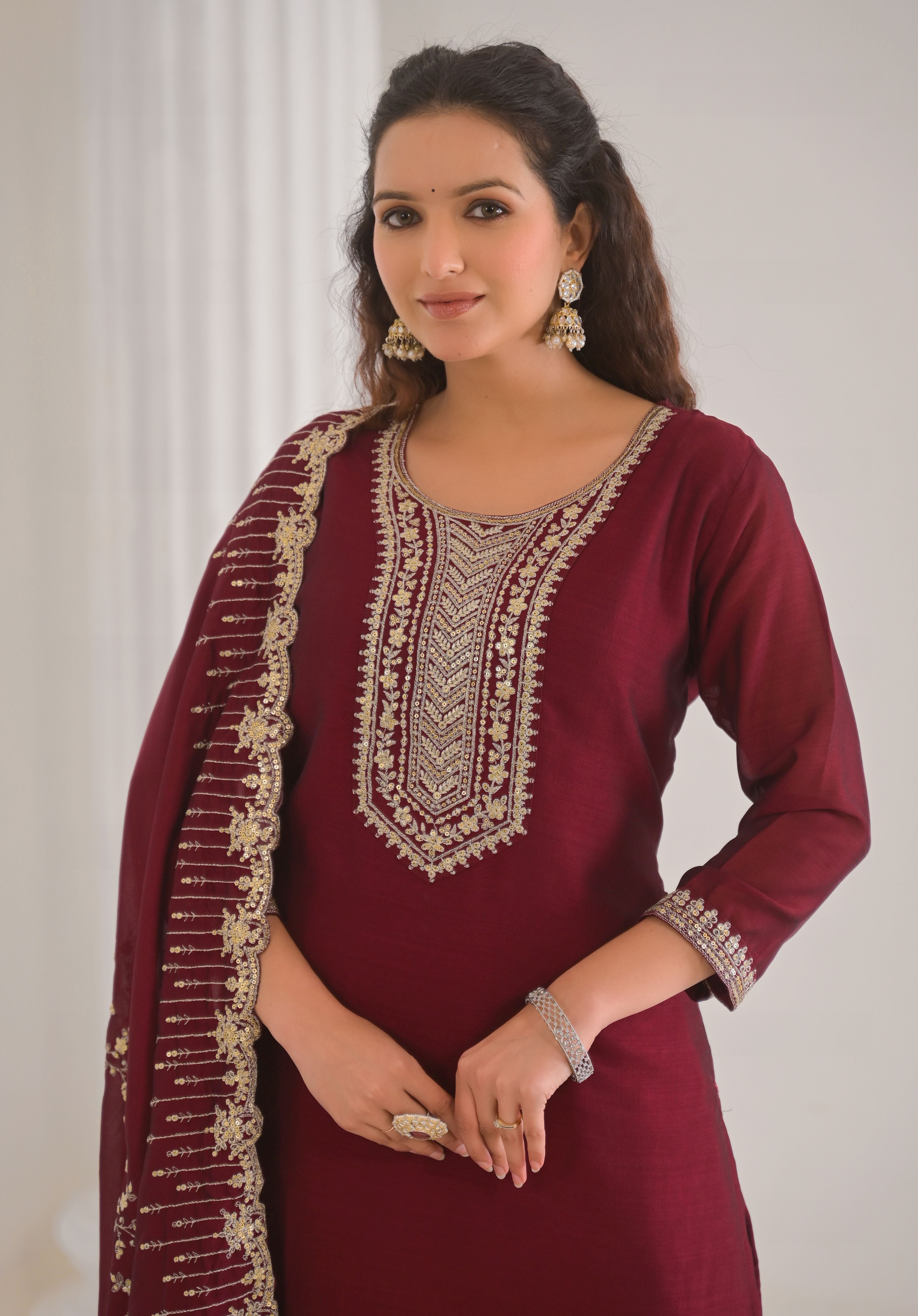 Color_Maroon